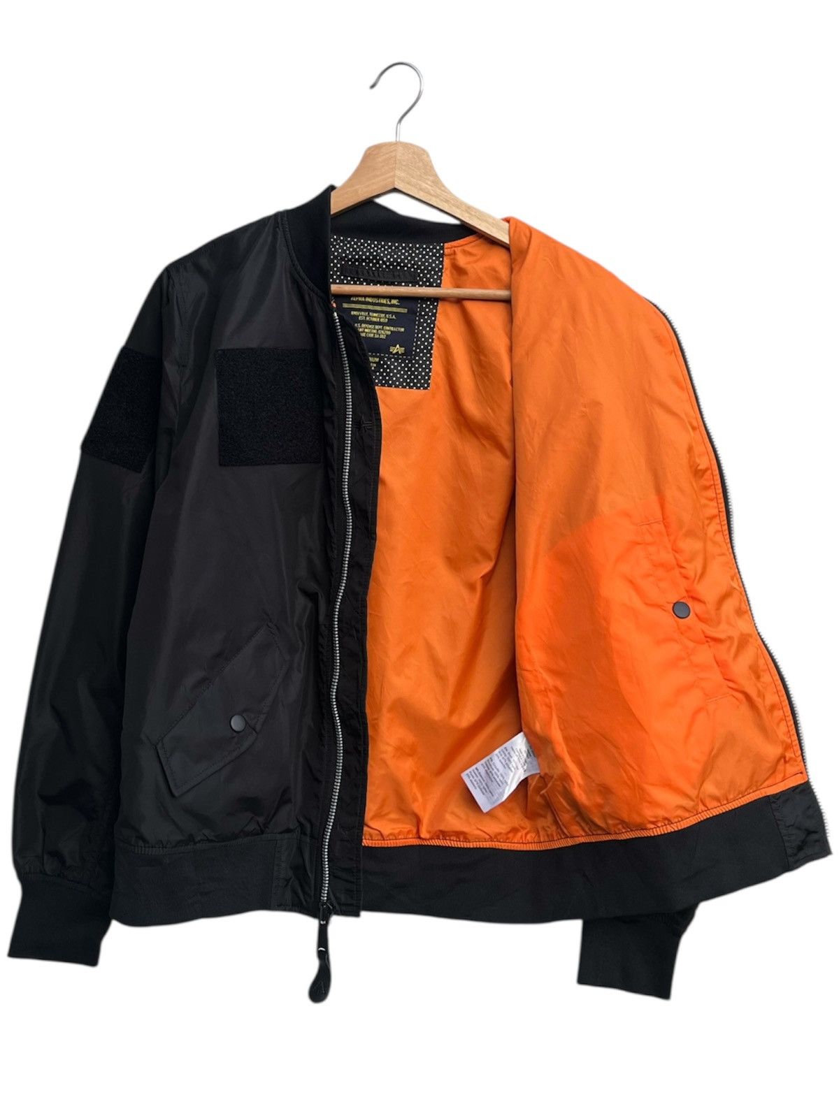 Alpha Industries Alpha Industries Nylon Bomber Flight Jacket Size US M / EU 48-50 / 2 - 3 Thumbnail