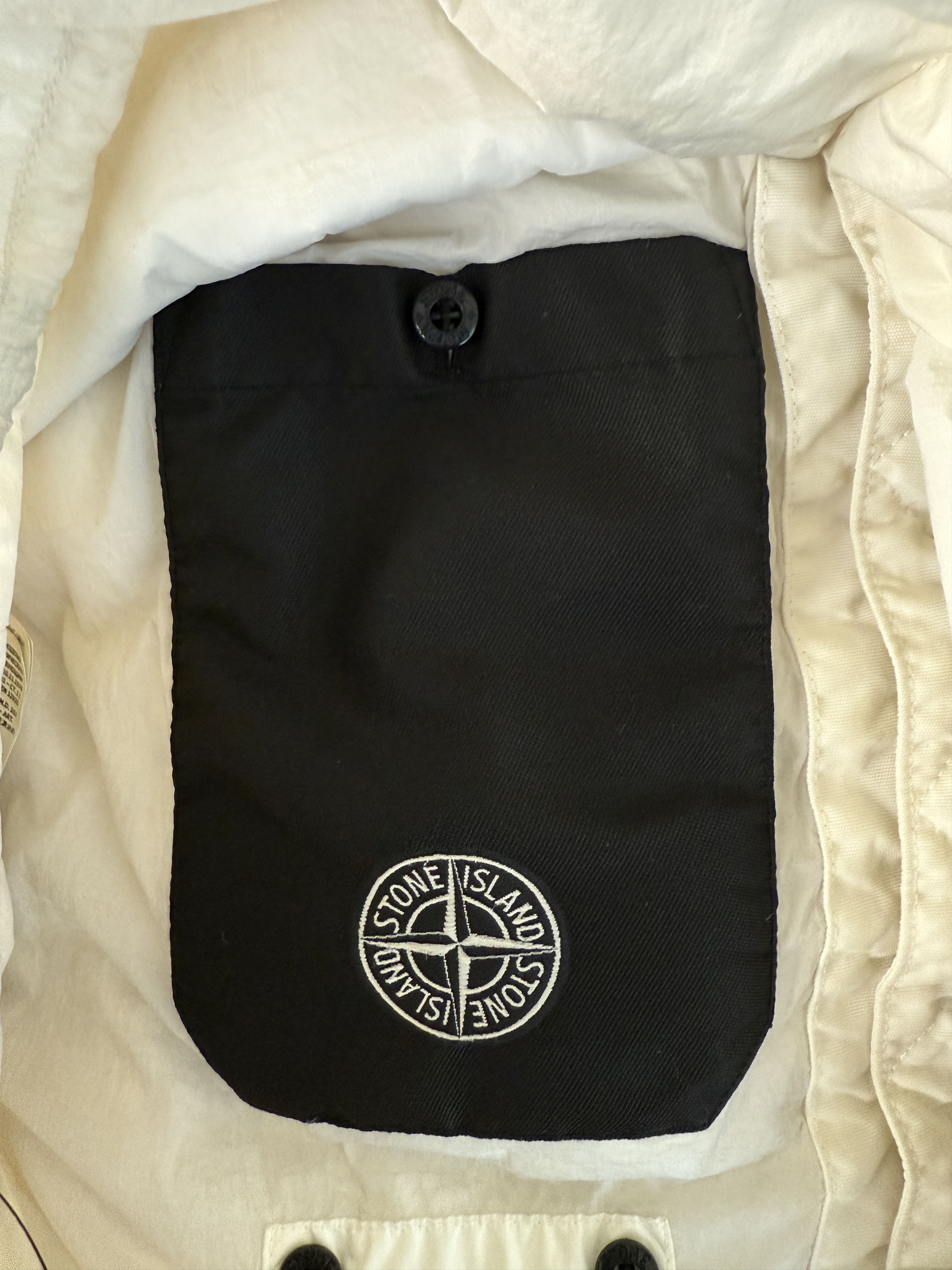 Stone Island Crinkle White Sleeveless Down Vest Size Large Size US L / EU 52-54 / 3 - 6 Thumbnail