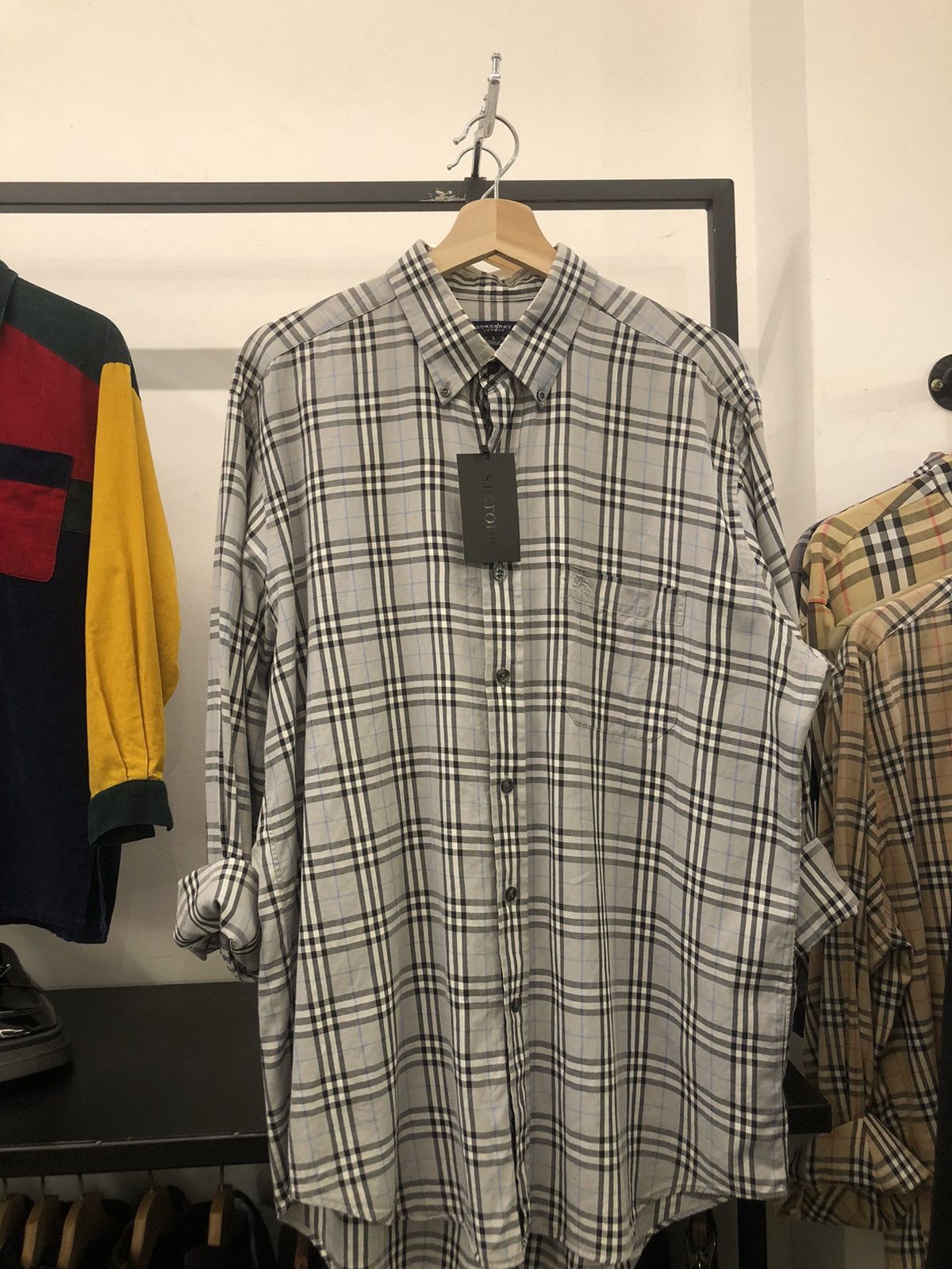 Burberry Burberry Shirt Size US XL / EU 56 / 4 - 1 Thumbnail