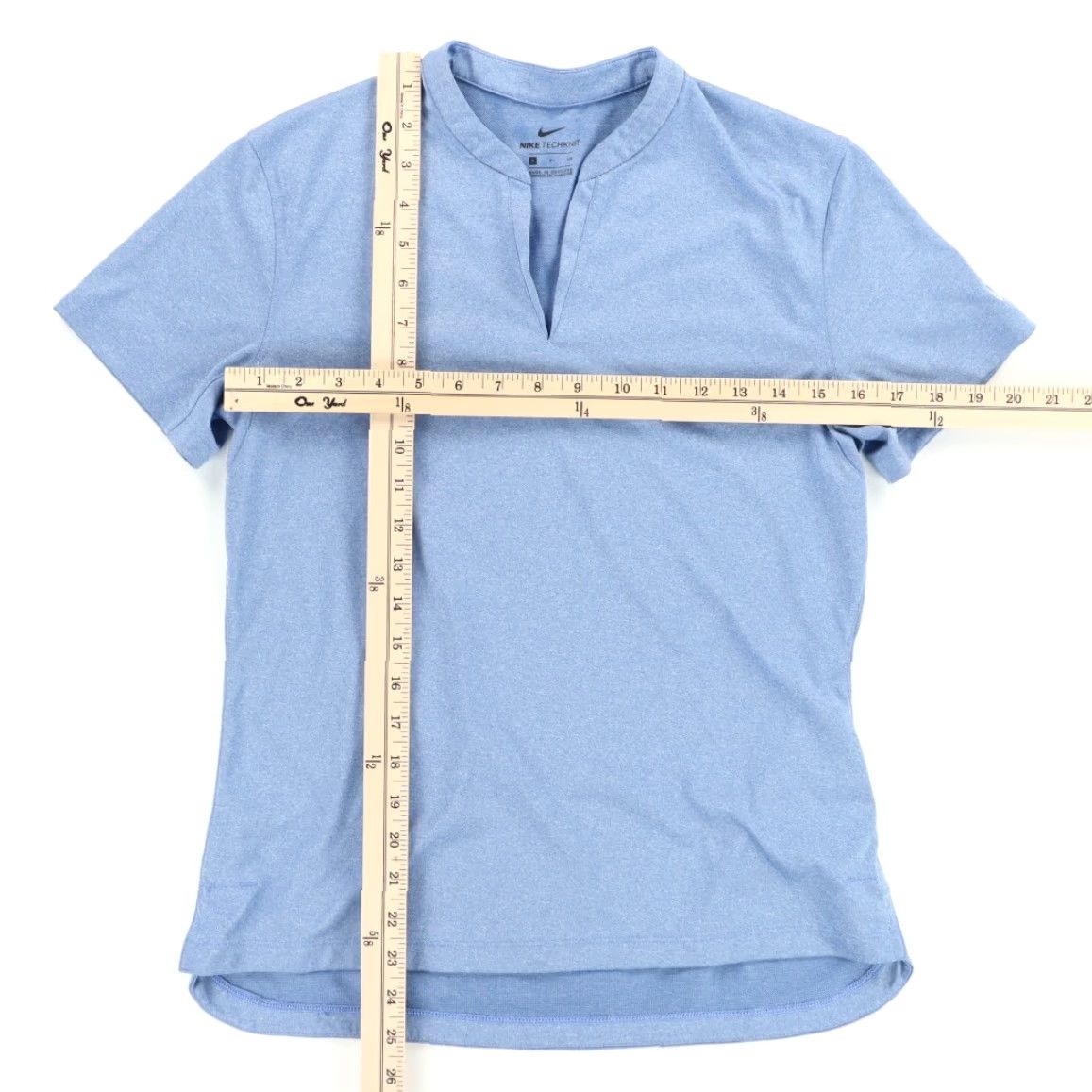 Nike Nike Techknit Golf High Stretch Solid V-Neck Polo Shirt Blue Women's S Shirt Women S Blue Techknit Golf Polo Shirt V-Neck Solid Nike 90s? Size S / US 4 / IT 40 - 3 Thumbnail