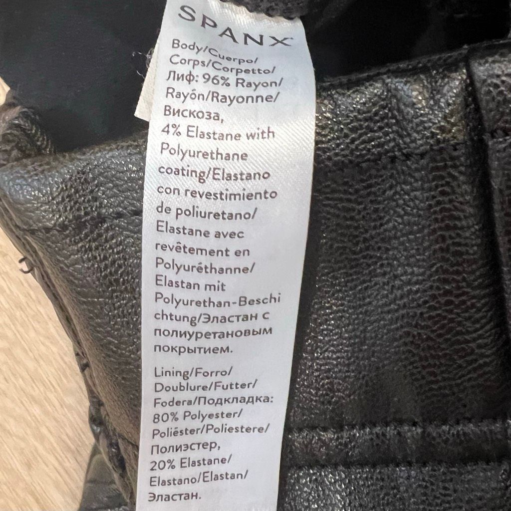 Spanx SPANX Black Faux Leather Joggers Lined Slimming Pants Women’s Small Size 27" / US 4 / IT 40 - 7 Thumbnail