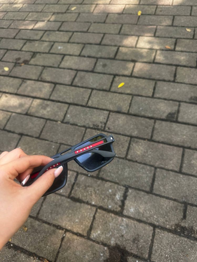 Prada Prada Sunglasses Size ONE SIZE - 3 Thumbnail