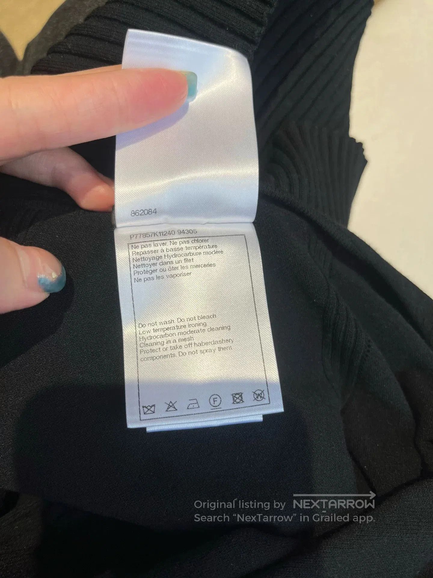 Chanel Chanel 24B Black Off-Shoulder Knit Top. Size US S / EU 44-46 / 1 - 4 Thumbnail