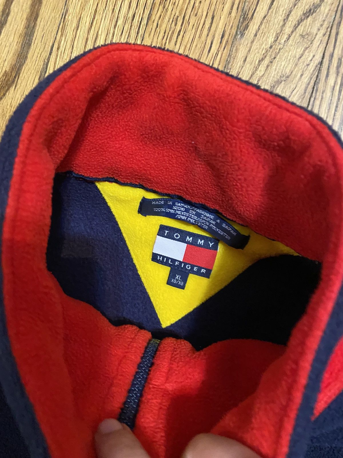 Tommy Hilfiger × Vintage Vintage Tommy Hilfiger fleece jacket Size US XL / EU 56 / 4 - 3 Thumbnail
