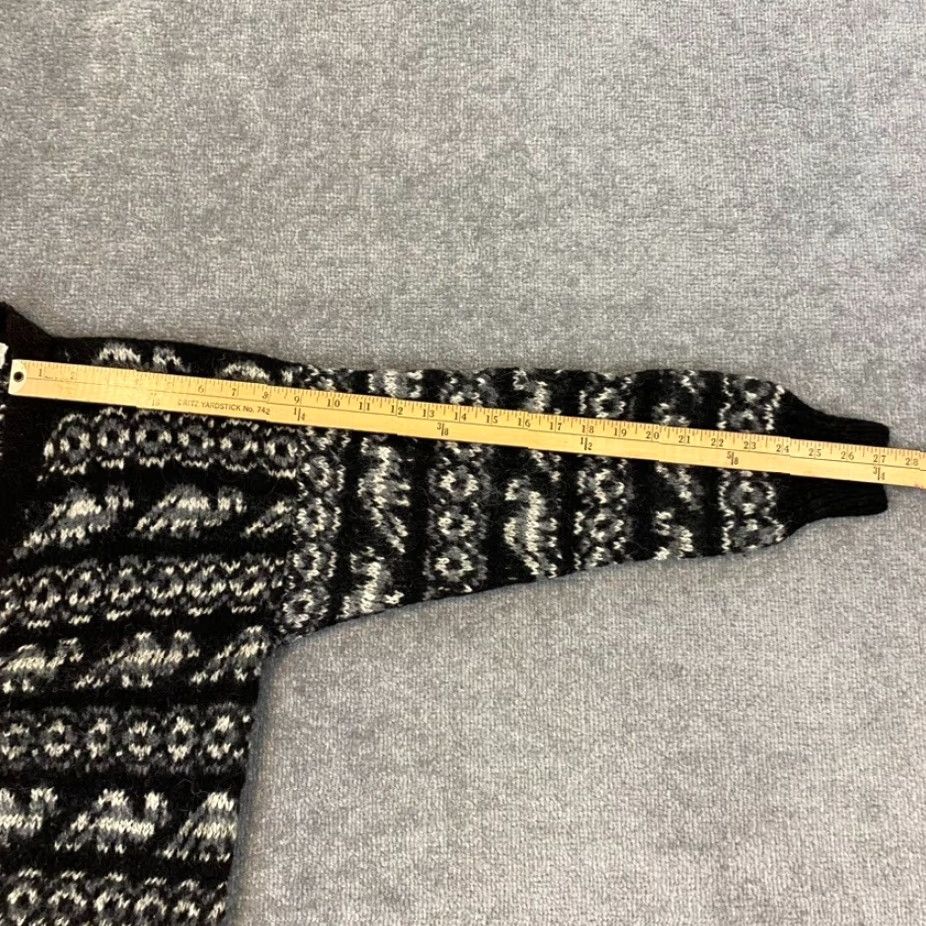 Vintage VINTAGE Hand Made Sweater Womens Medium Alpaca Wool Black Knit Cardigan Kantuta Exports Size M / US 6-8 / IT 42-44 - 5 Thumbnail
