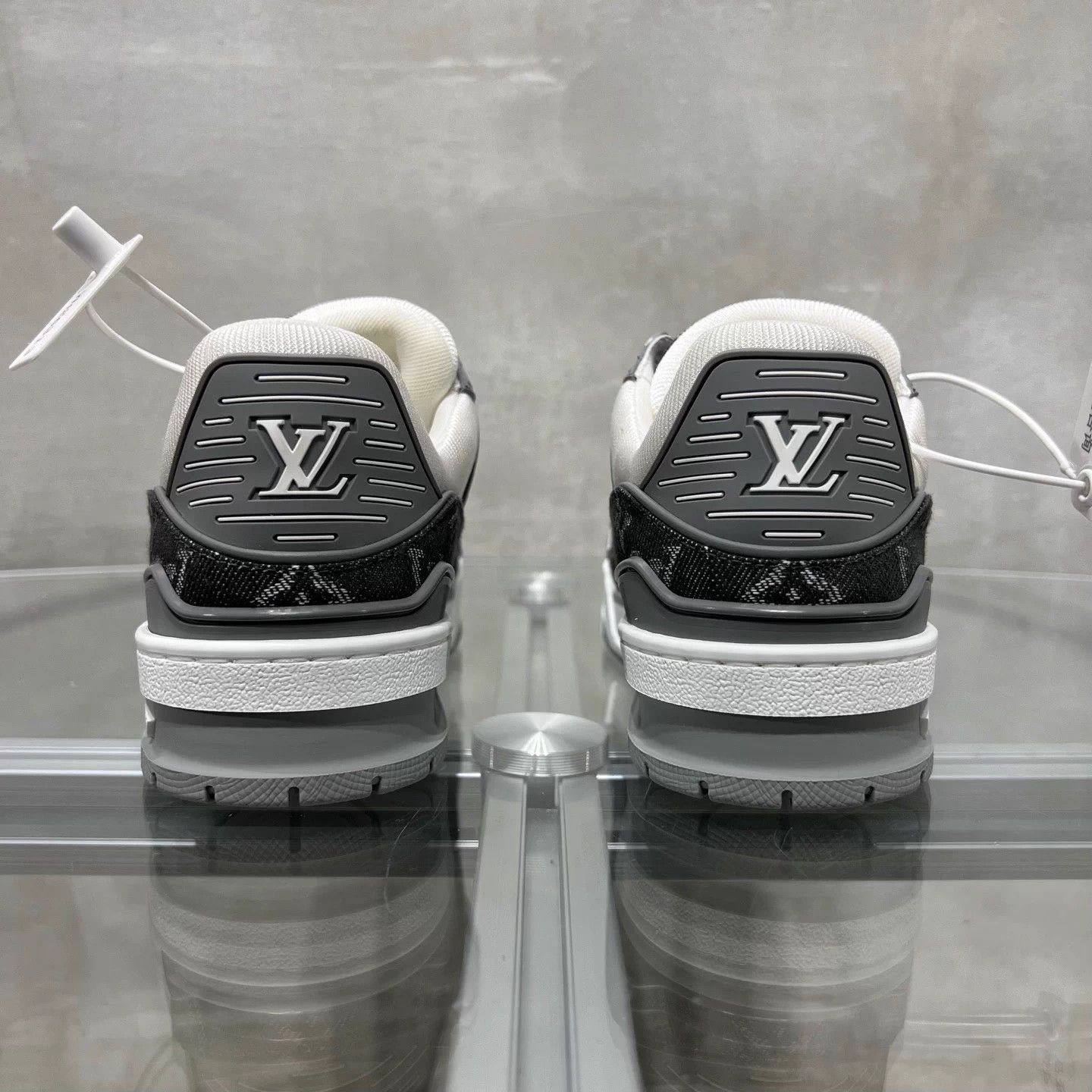 Louis Vuitton LV Trainer Gray White Denim UK2/36 New Tried On Once Size US 5.5 / IT 35.5 - 6 Thumbnail