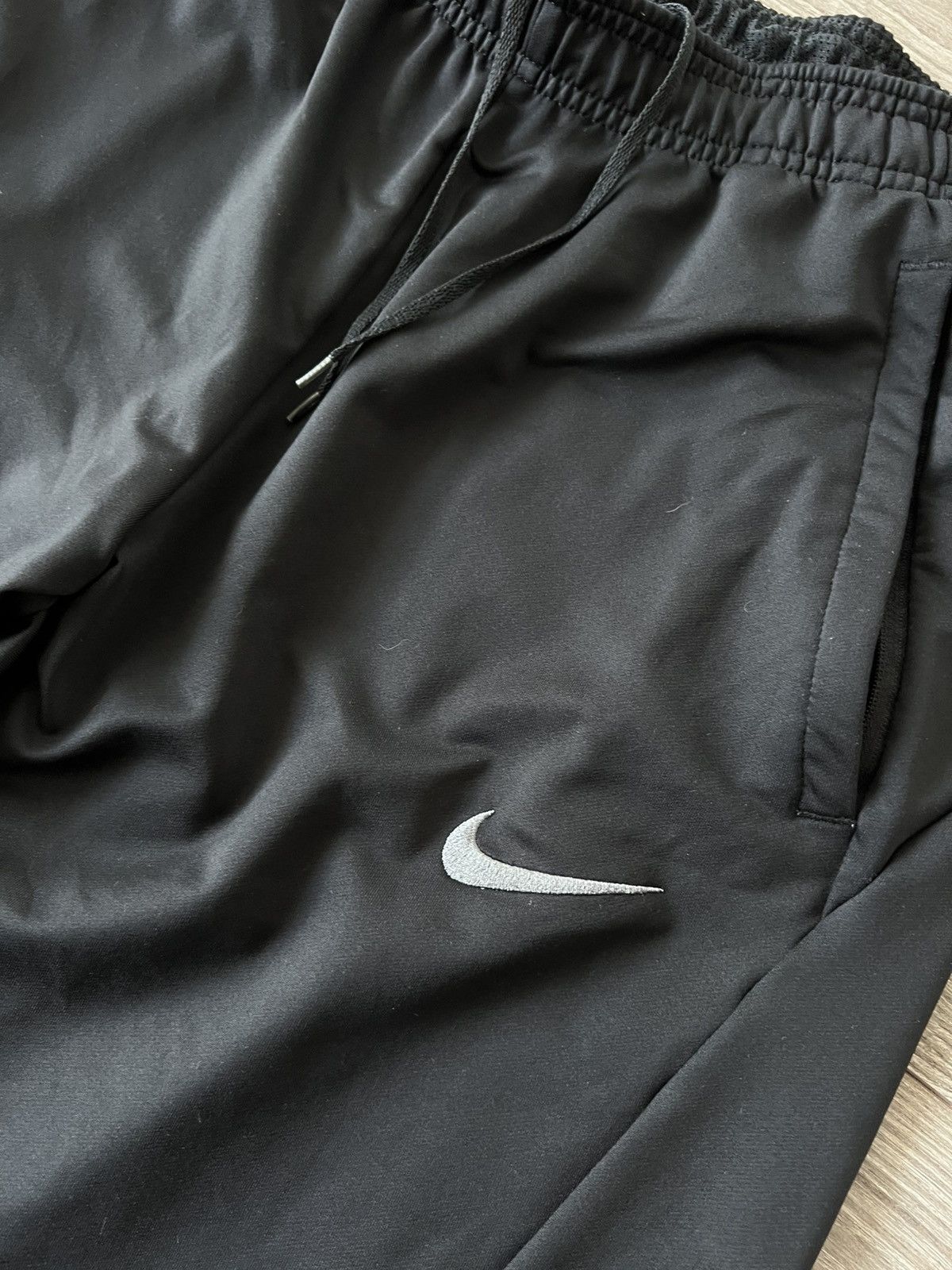 Nike Nike FCB Barcelona Football Slim Fit Regular Sweatpants Size US 34 / EU 50 - 16 Thumbnail