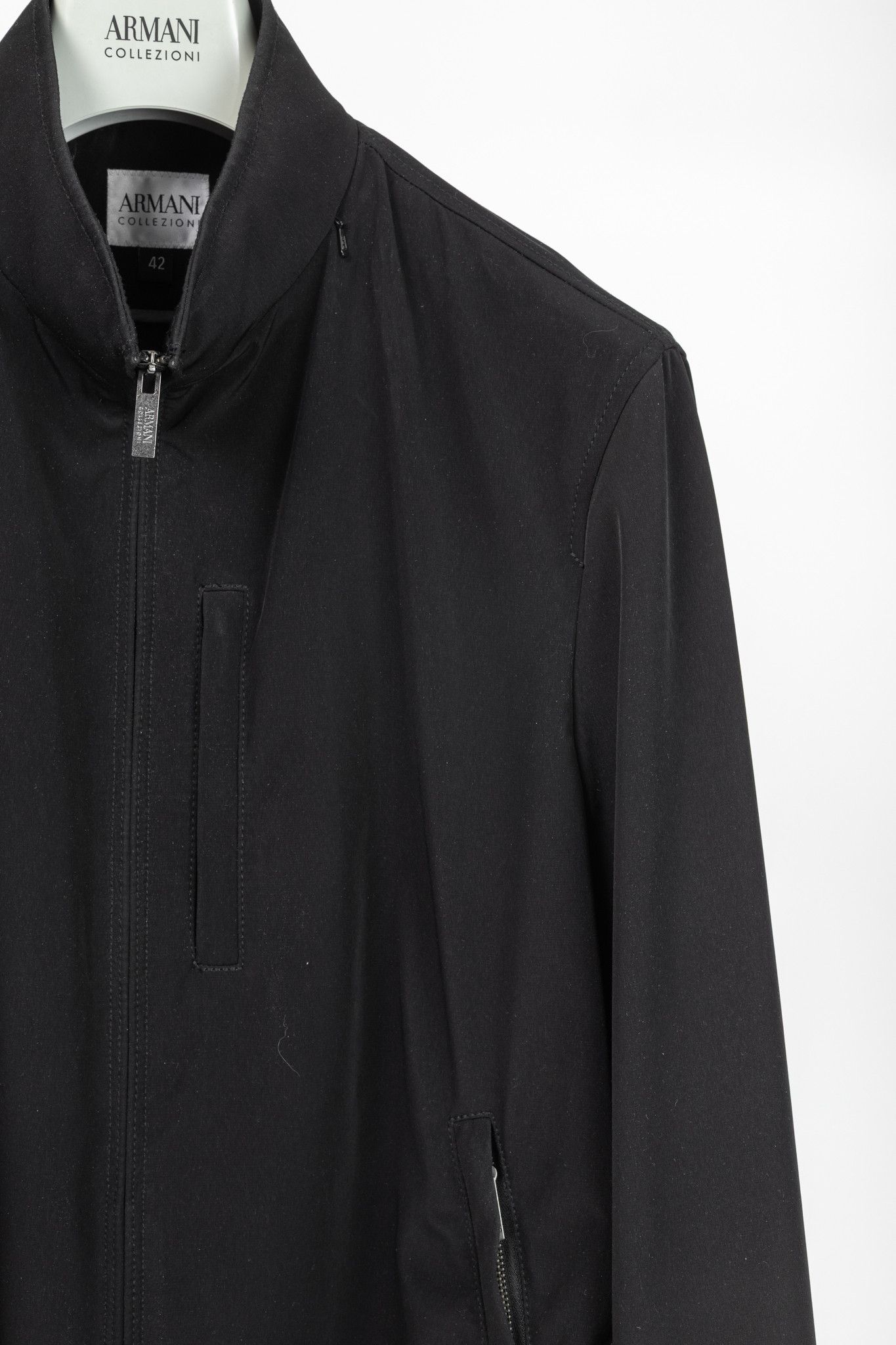 Armani Collezioni Armani Collezioni Black Water-Repellent Hidden-Hood Jacket Size US XL / EU 56 / 4 - 5 Thumbnail