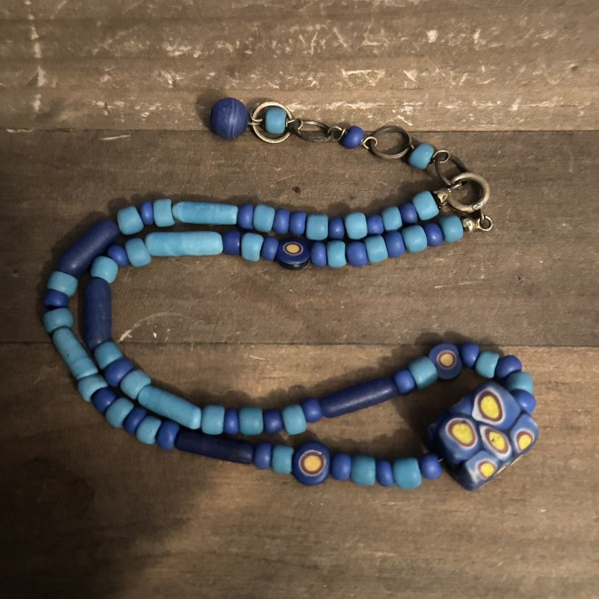 Vintage Vintage blue Venetian Millefiori trade bead necklace Size ONE SIZE - 4 Thumbnail
