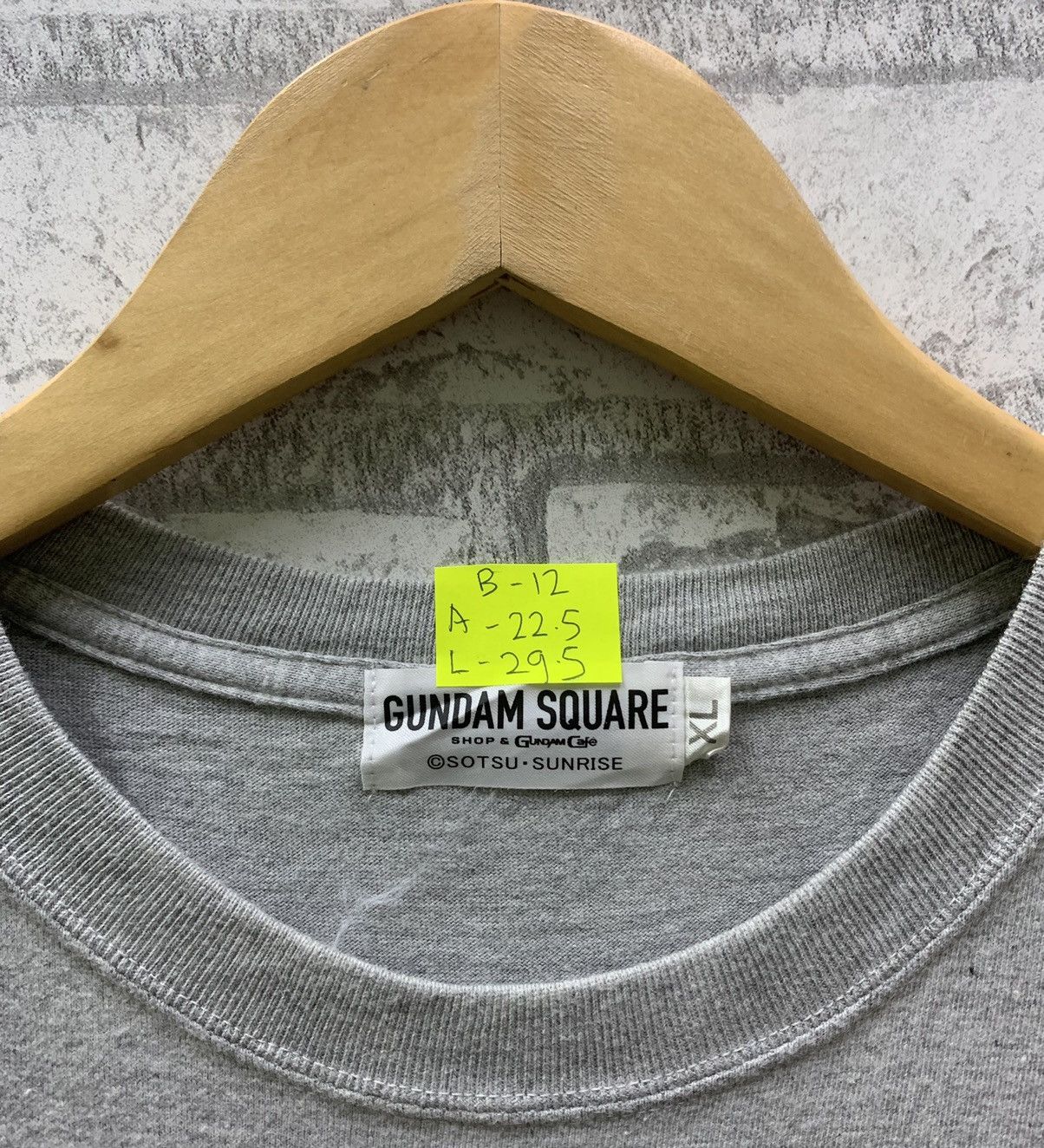 Anime Vintage Gundam Square Shop & Gundam Cafe T-shirts Size US L / EU 52-54 / 3 - 6 Thumbnail