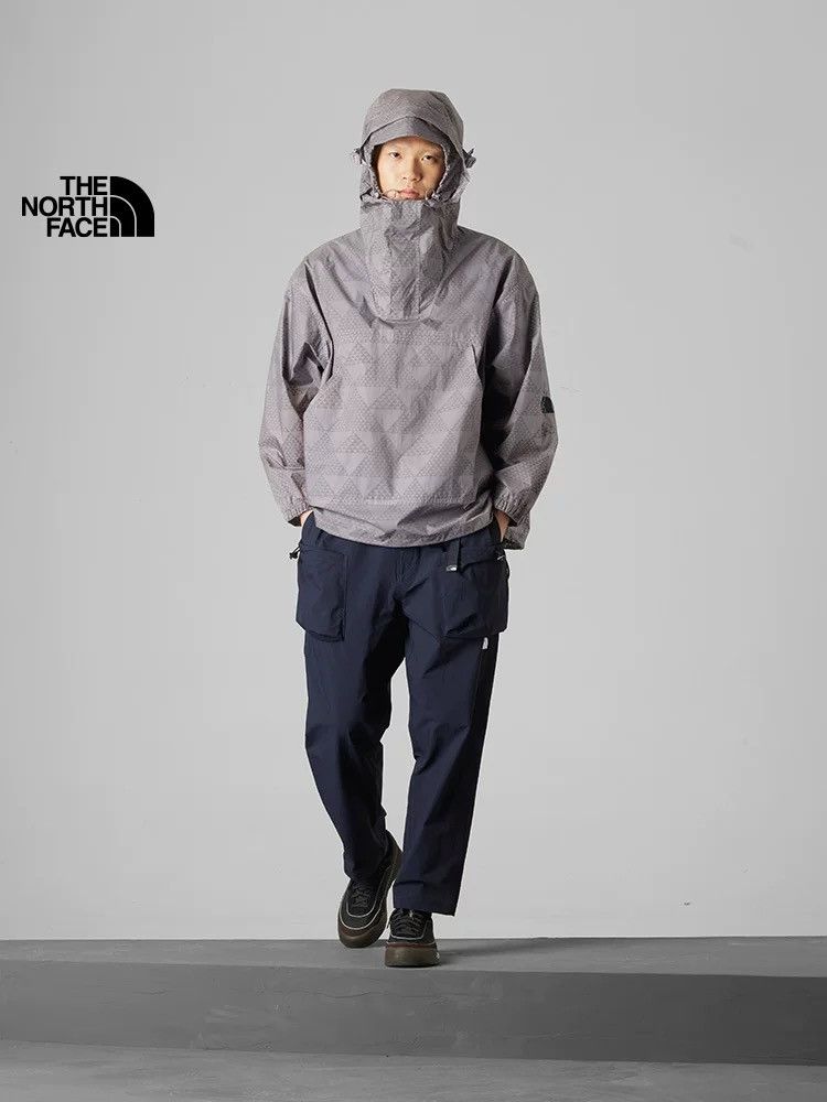 The North Face Urban Exploration PRINTED RAIN ANORAK JACKET Size US M / EU 48-50 / 2 - 23 Thumbnail