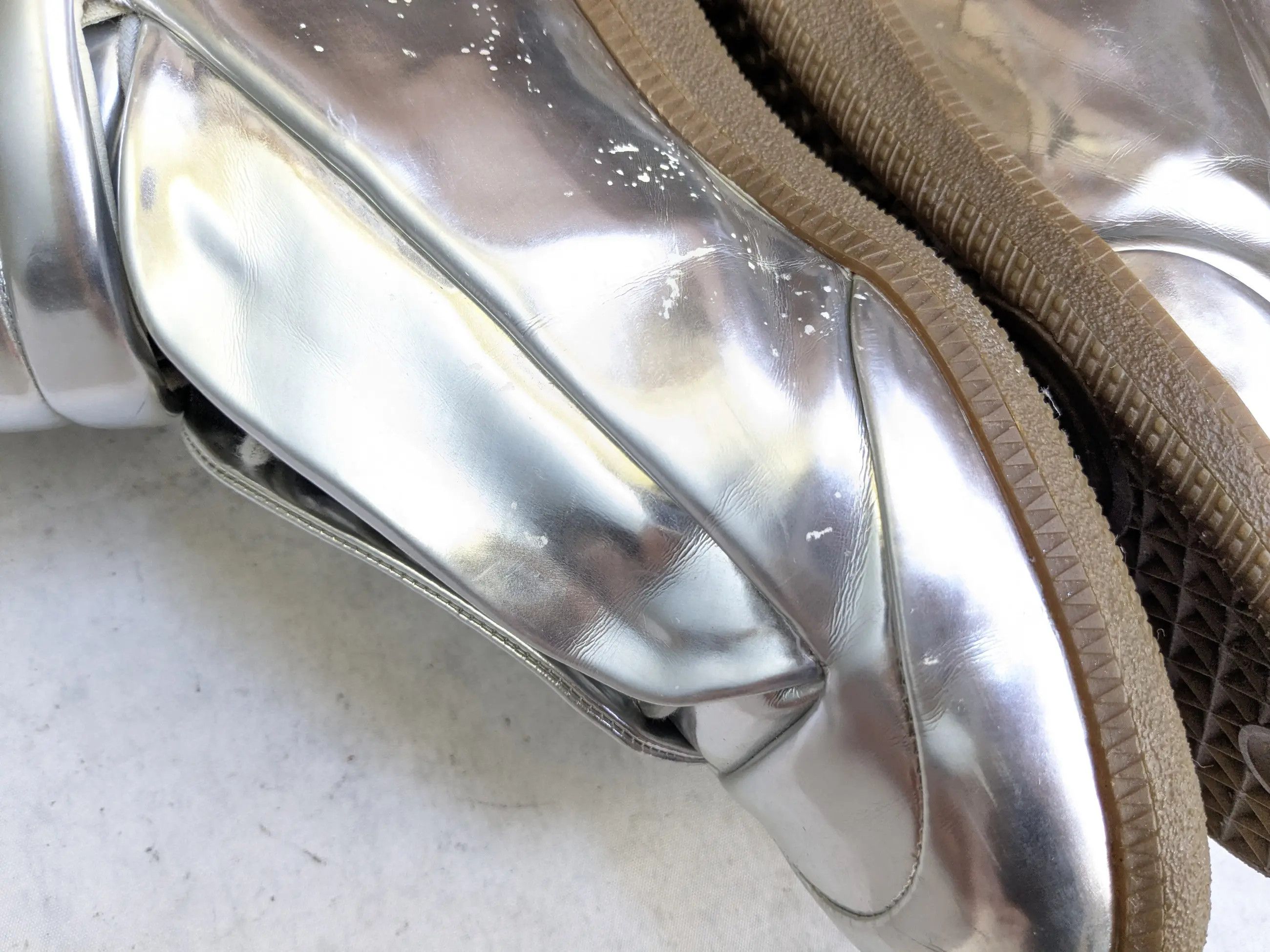 Maison Margiela Maison Margiela Future Silver High Top Sneakers 13 46 Size US 13 / EU 46 - 16 Thumbnail