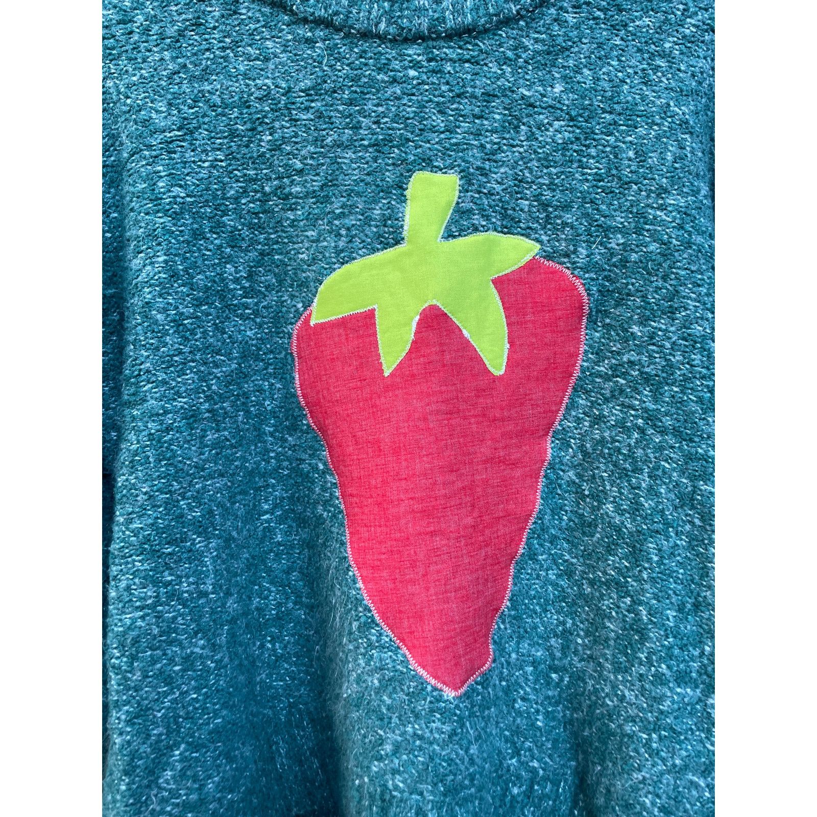 Handmade Small Upcycled Blue Knit Strawberry Applique Sweater Size S / US 4 / IT 40 - 5 Thumbnail
