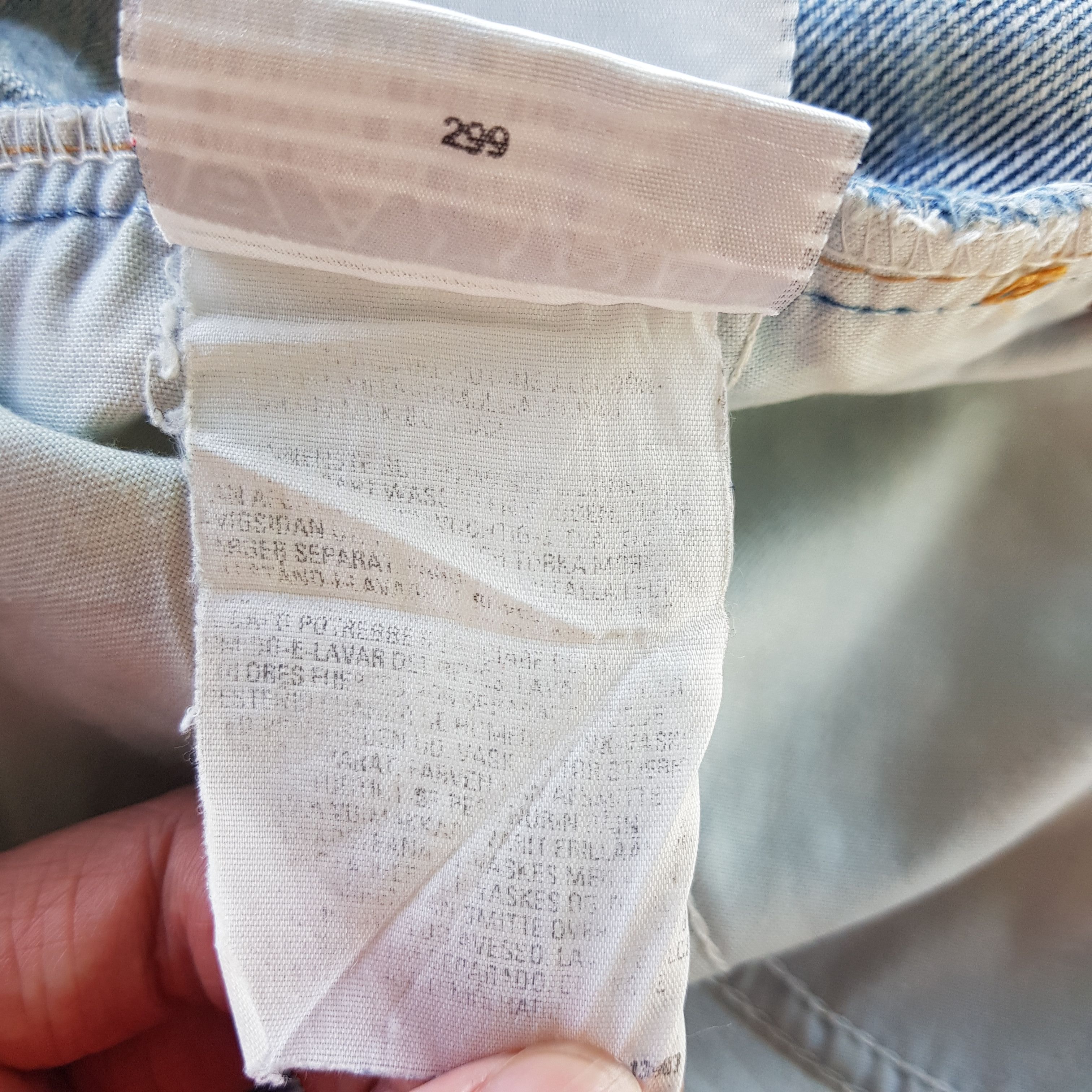 Levi's Vintage Levis Sun Faded Jeans Levi's 521 Light Wash Denim Size US 32 / EU 48 - 11 Thumbnail