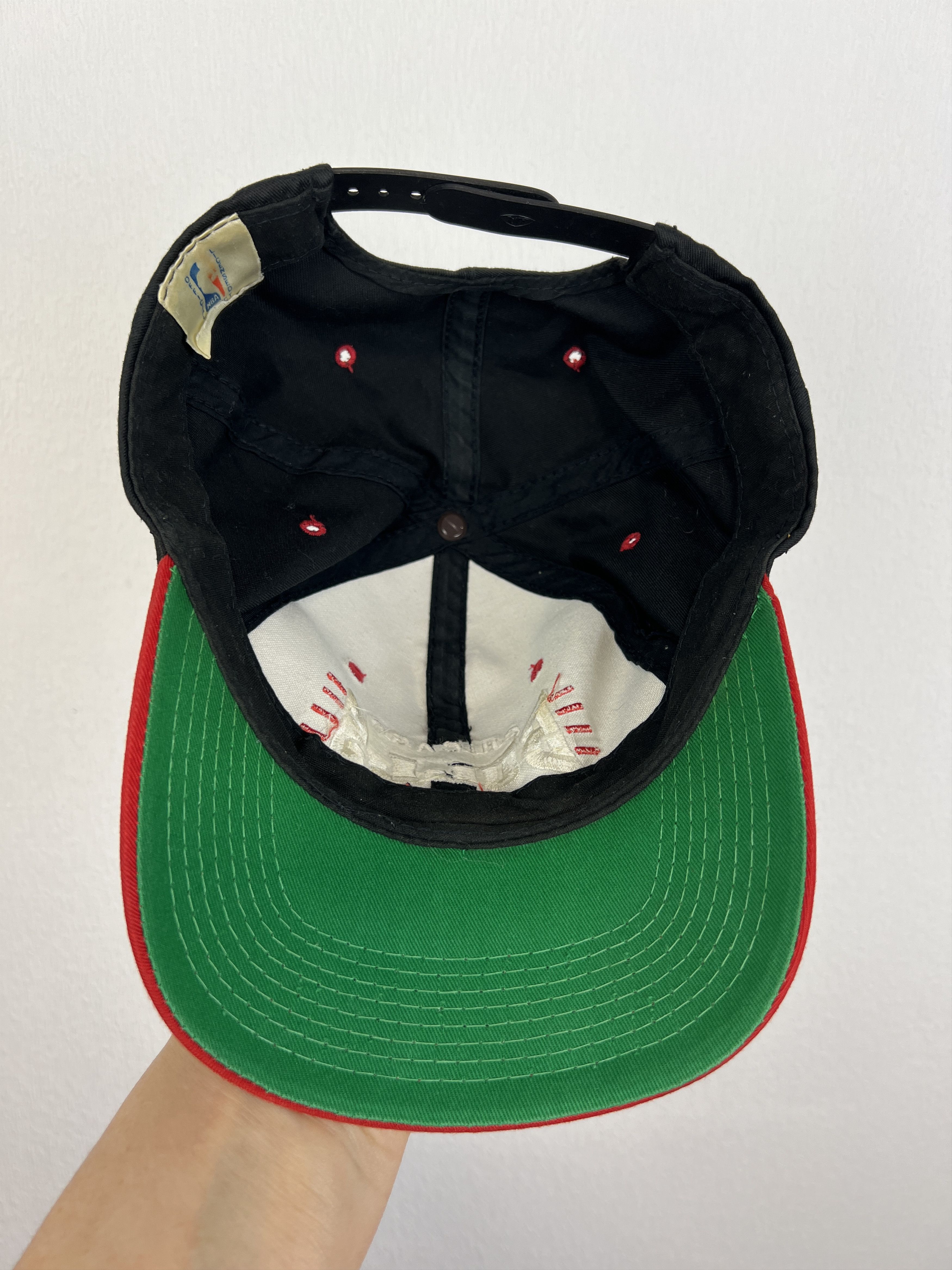 Vintage Vintage 90's Chicago Bulls NBA Cap Hat Snapback Jordan Hype Size ONE SIZE - 8 Thumbnail