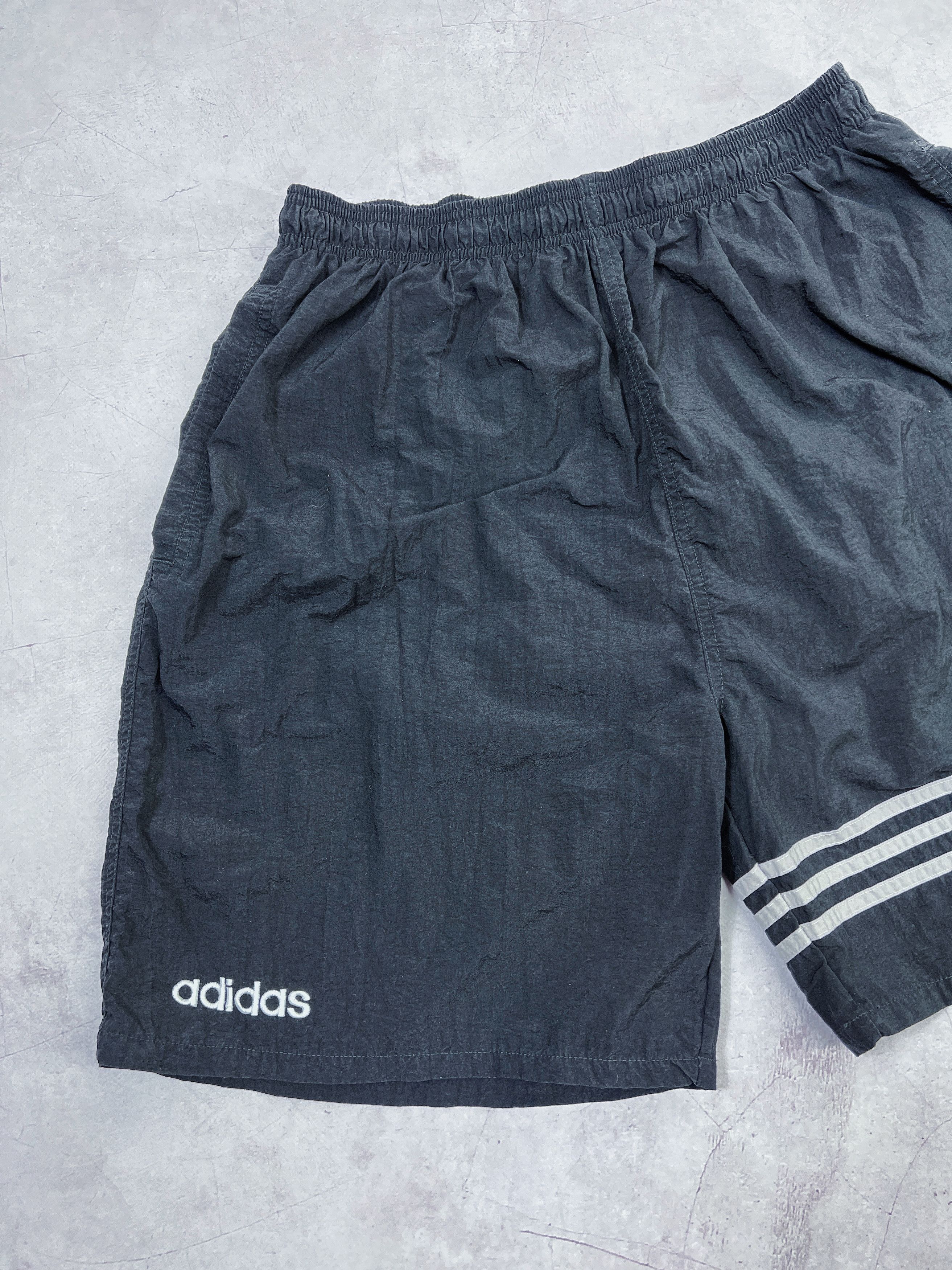 Adidas × Vintage 90s Adidas Shorts Crumpled Nylon Big Embroidered Size US 36 / EU 52 - 2 Thumbnail