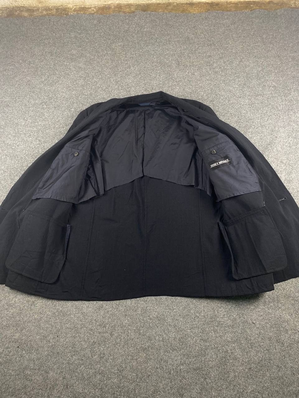 Issey Miyake issey miyake blazzer jacket nice design Size US L / EU 52-54 / 3 - 10 Thumbnail