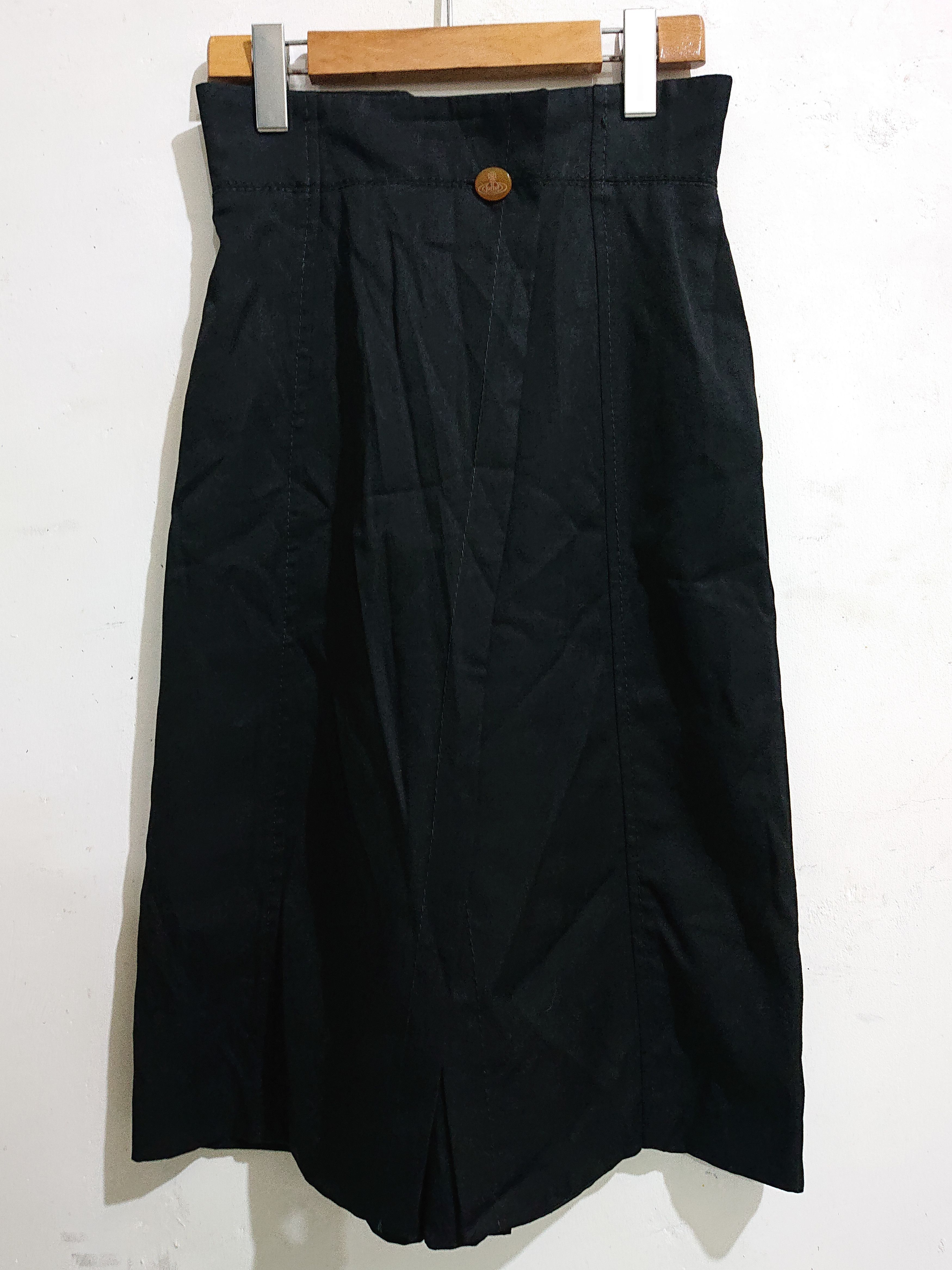 Vivienne Westwood Vivienne westwood short skirt Size 27" / US 4 / IT 40 - 1 Thumbnail