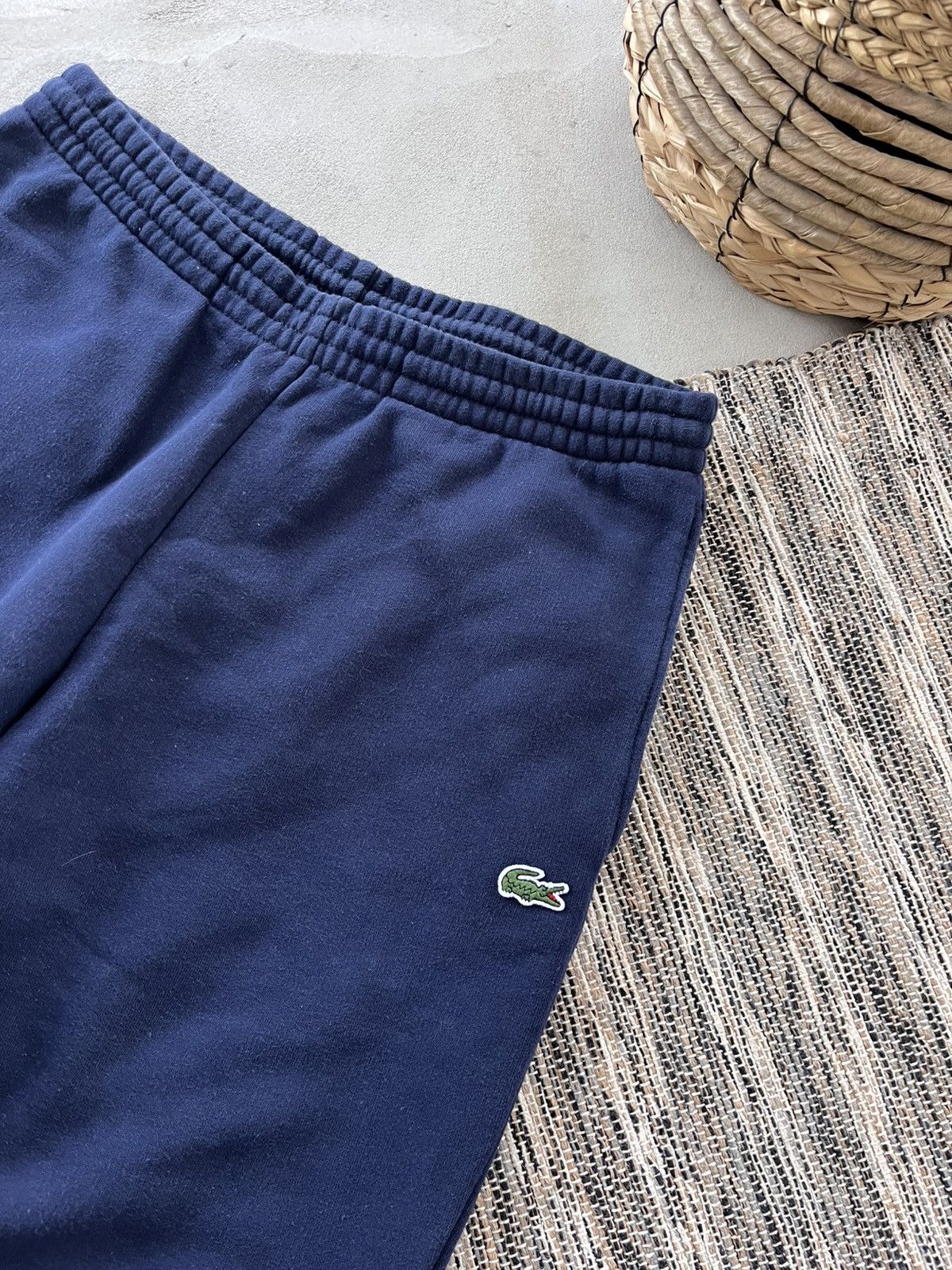 Lacoste Vintage Lacoste Navy Minimalistic Sweatpants Y2K Track Pants Size US 32 / EU 48 - 8 Thumbnail