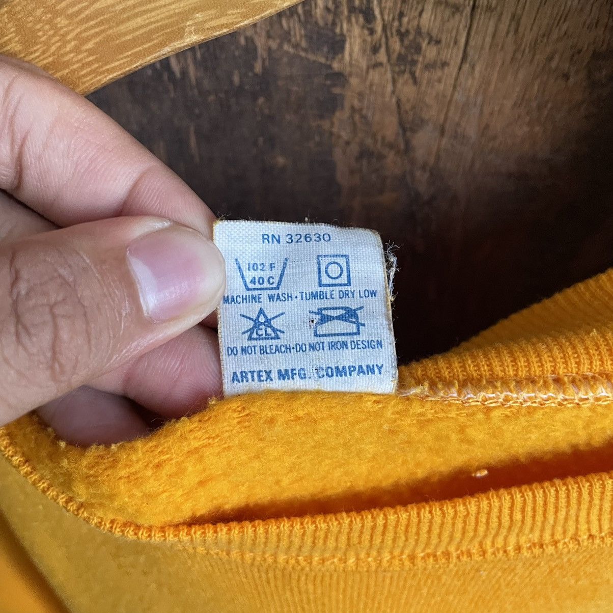 Vintage Vintage 90’s University of Michigan Crewneck Size US M / EU 48-50 / 2 - 6 Thumbnail
