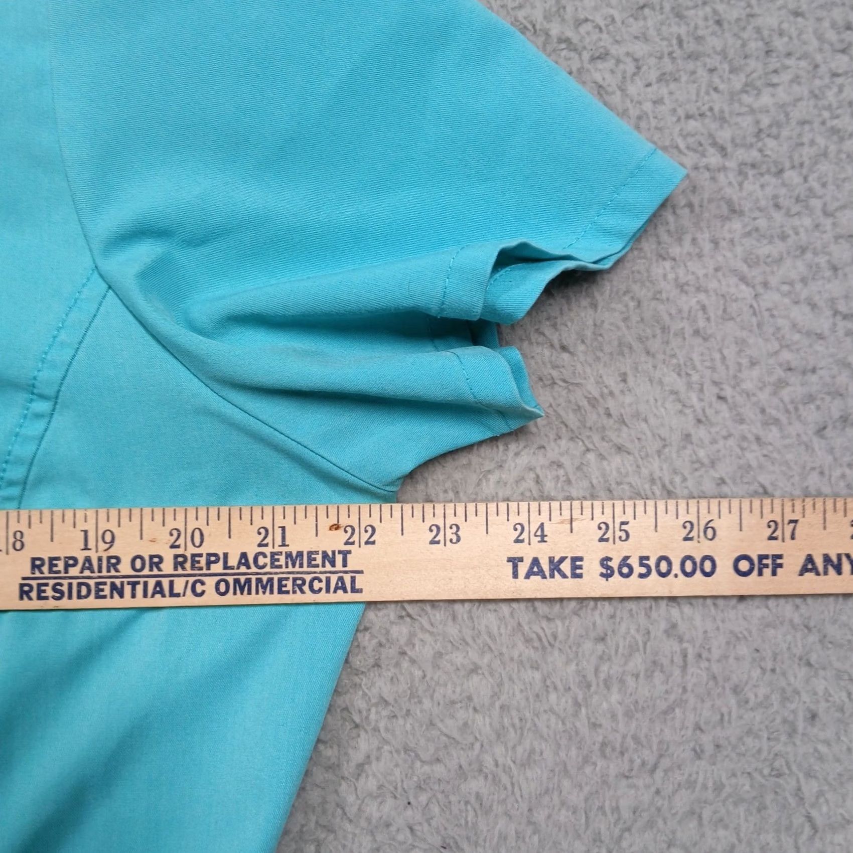 AQUA Healing Hands Purple Label Women's L Scrub Top V-Neck 3 Pocket Aqua Blue Thrive Teal Nursing Medical Workwear - Womens Size L / US 10 / IT 46 - 6 Thumbnail