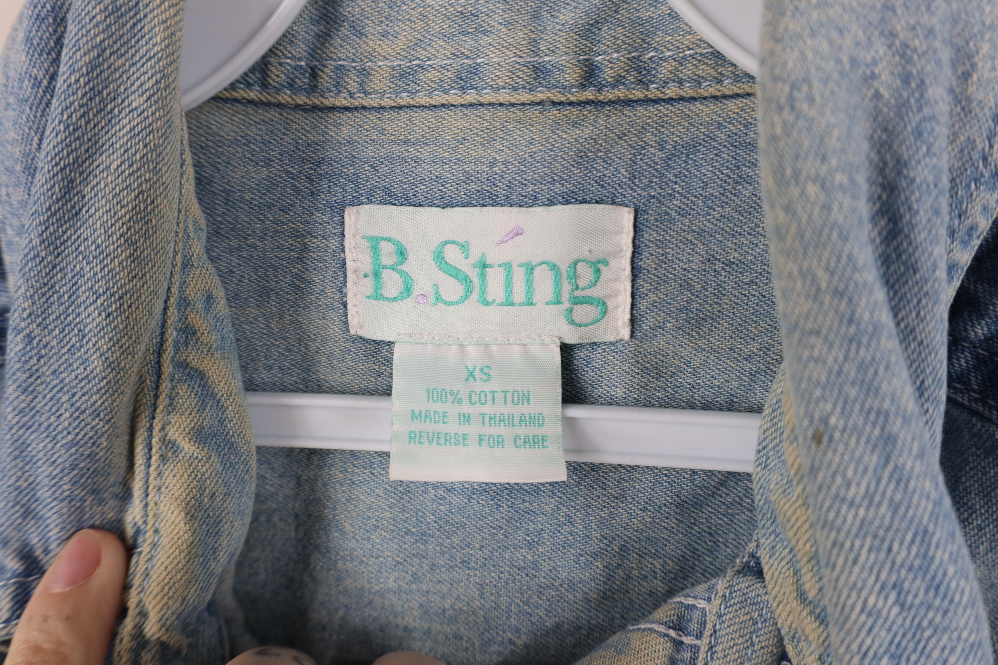 Vintage Vintage 90s Streetwear Bee Denim Jean Button Down Shirt Blue Size US XS / EU 42 / 0 - 9 Thumbnail