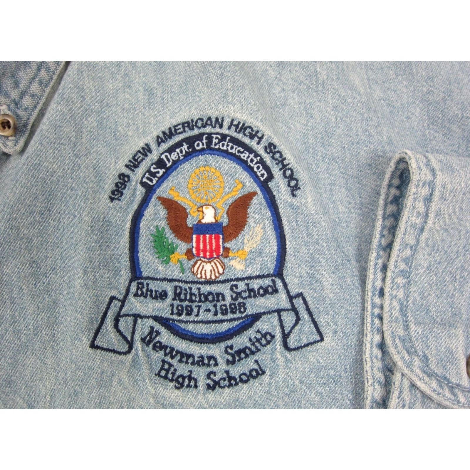 Vintage VINTAGE Pine Island International US Department of Education Shirt Mens XL Blue Denim 90s Button-Up Collared Long Sleeve 90s Mens Blue Denim Shirt XL Size US XL / EU 56 / 4 - 3 Thumbnail