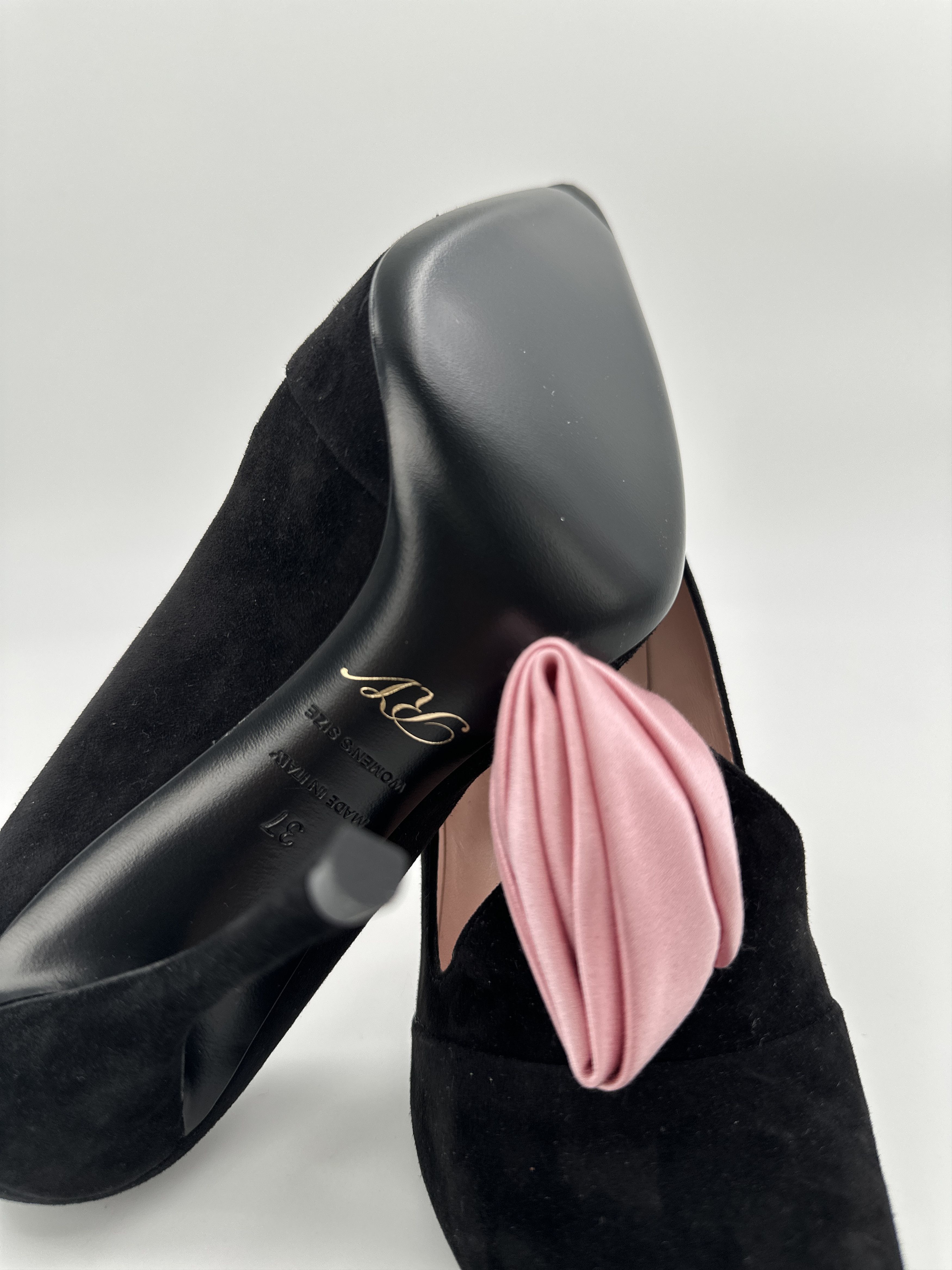 Roger Vivier Roger Vivier Black Suede 10cm Pumps Size US 6 / IT 36 - 10 Thumbnail