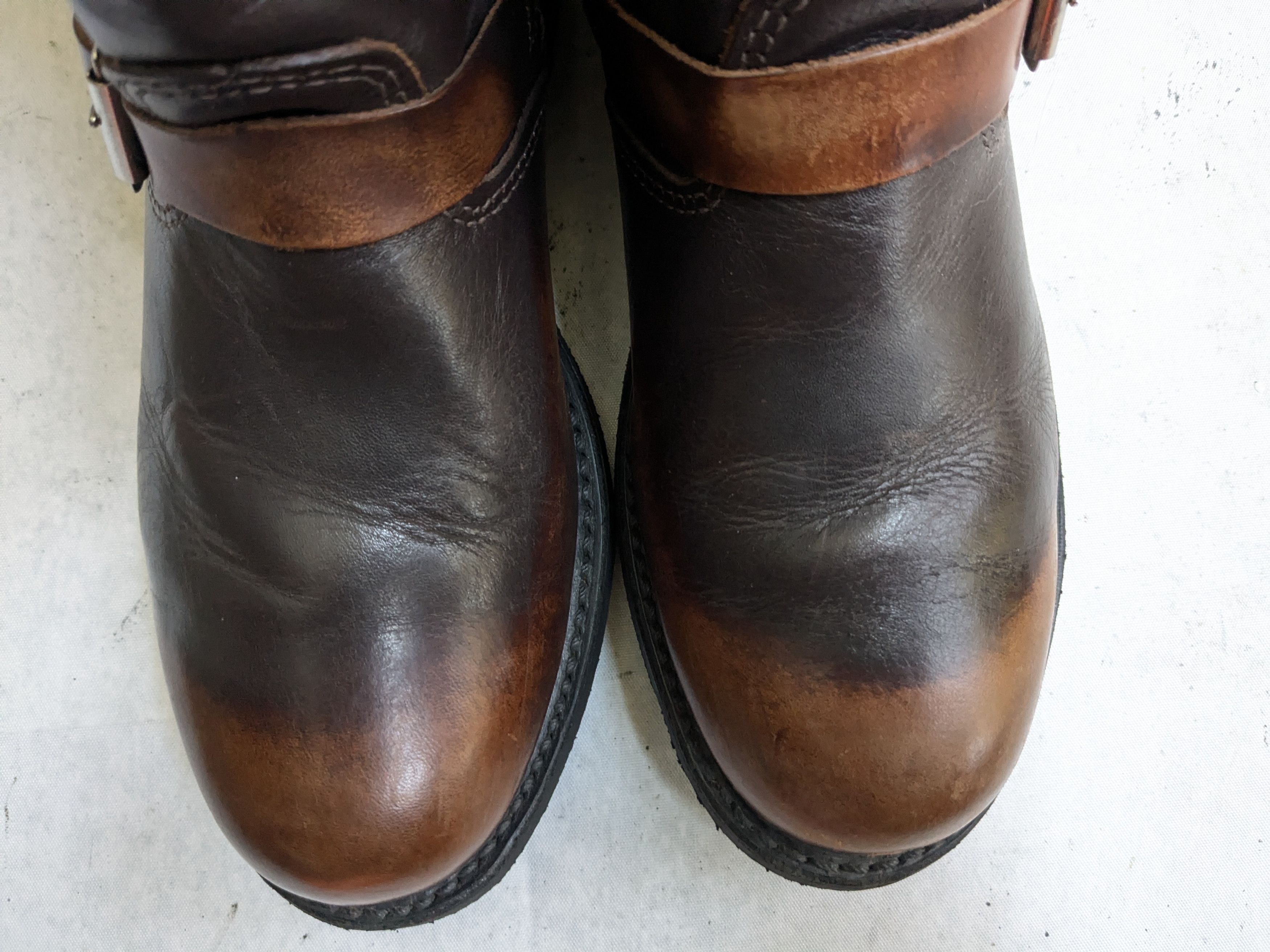 Frye Frye Engineer Brown Leather 8 Leather Buckle Size US 8 / EU 41 - 2 Thumbnail