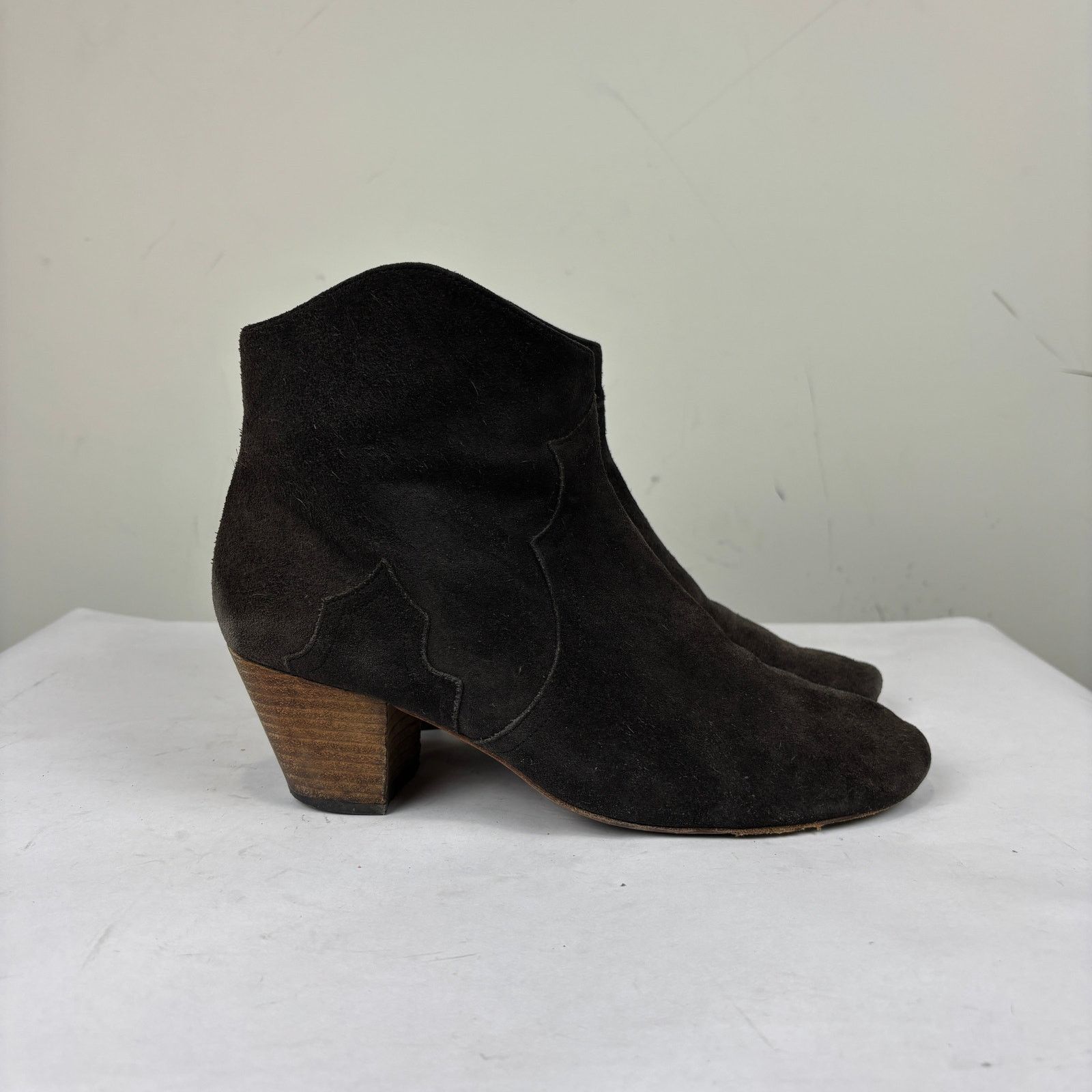 Isabel Marant Isabel Marant Dicker Suede Brown Block Heel Booties 39 US 9 Size US 9 / IT 39 - 3 Thumbnail