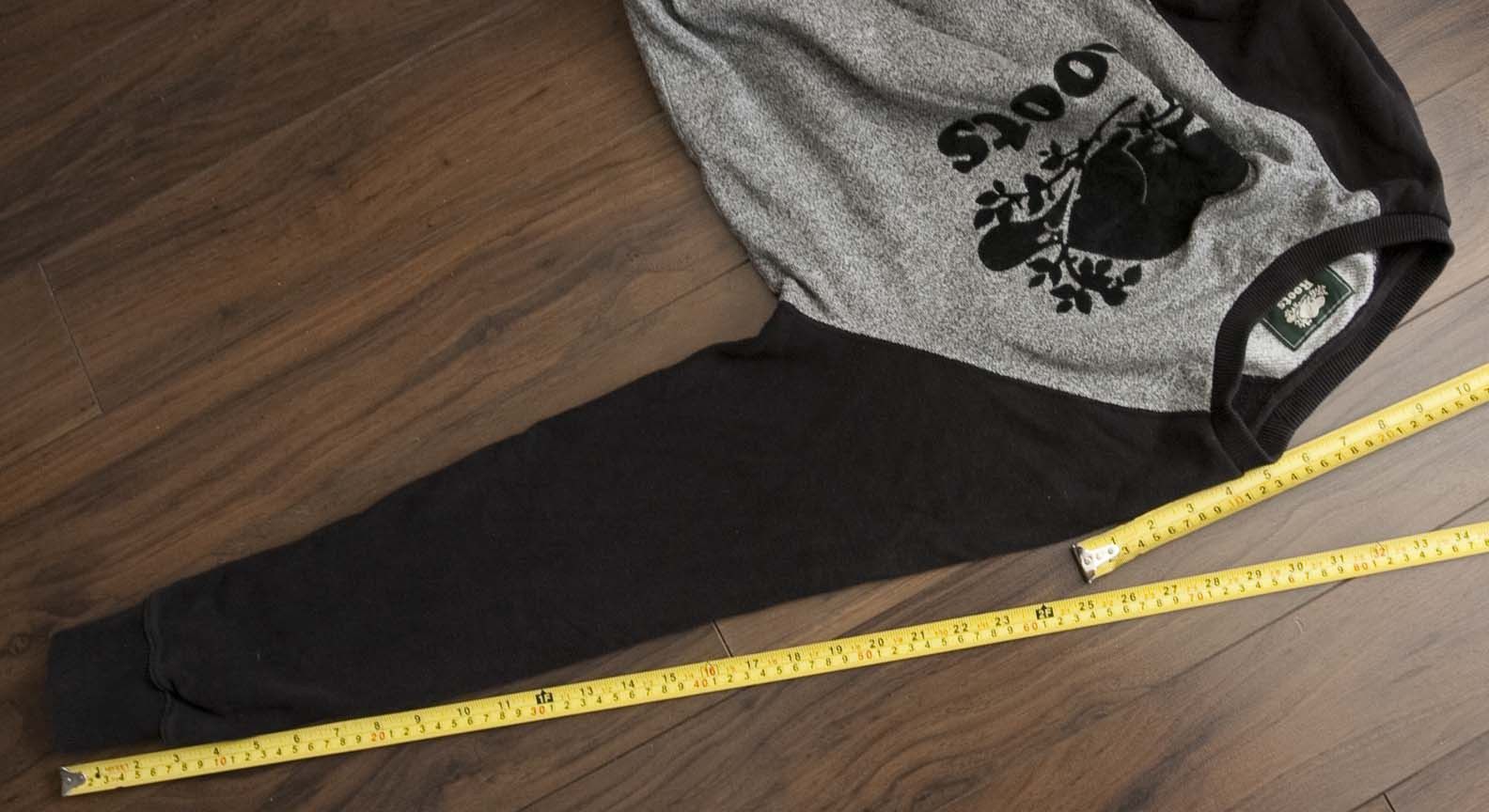 Roots Roots Canada Sweatshirt Crewneck Size S Gray /Black Size US S / EU 44-46 / 1 - 6 Thumbnail