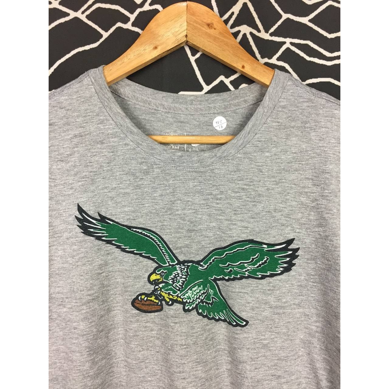 NFL × Nike × Vintage Nike NFL Official Team Apparel Philadelphia Eagles Tee Size US S / EU 44-46 / 1 - 3 Thumbnail