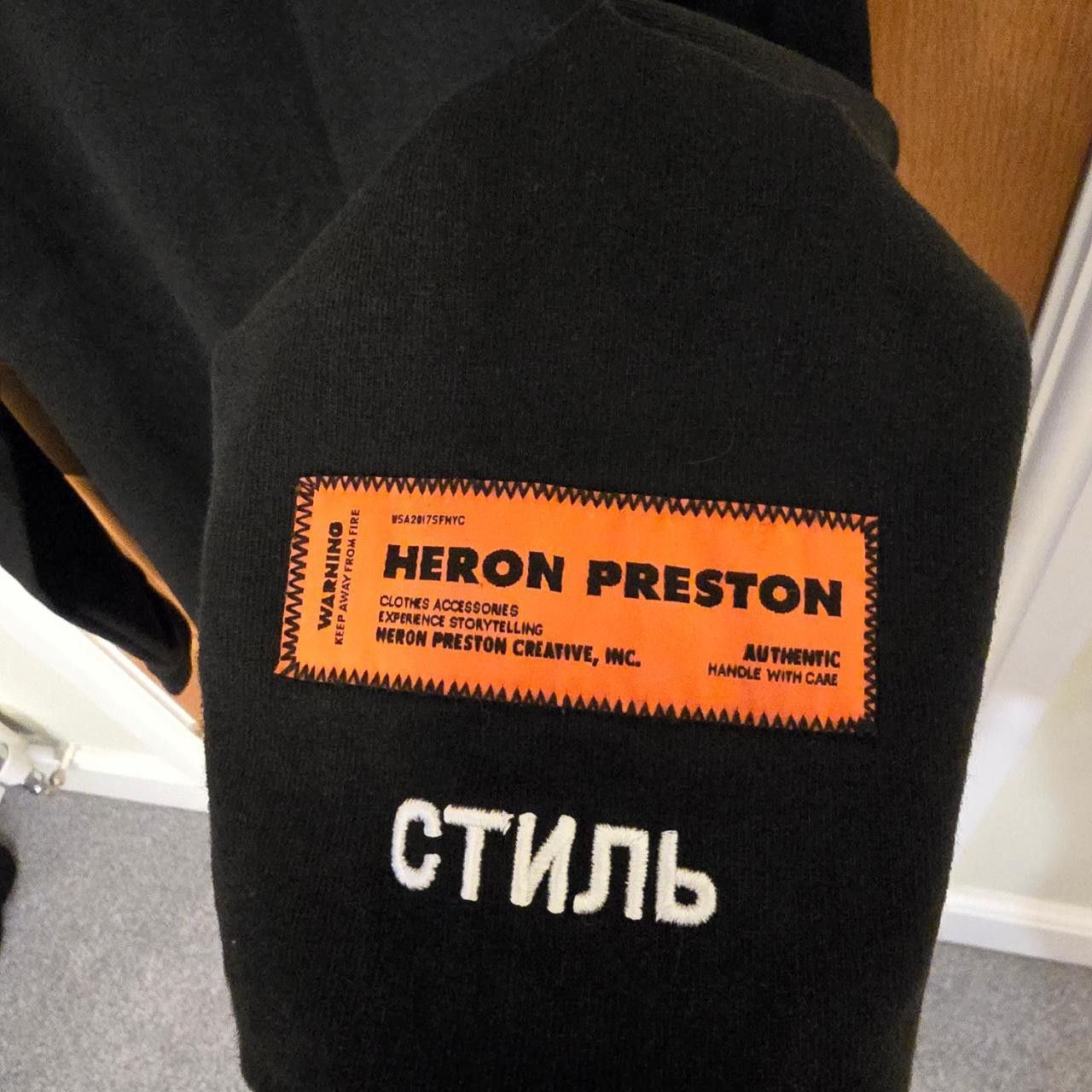 Heron Preston Heron Preston Men's Black T-shirt Size US M / EU 48-50 / 2 - 3 Thumbnail