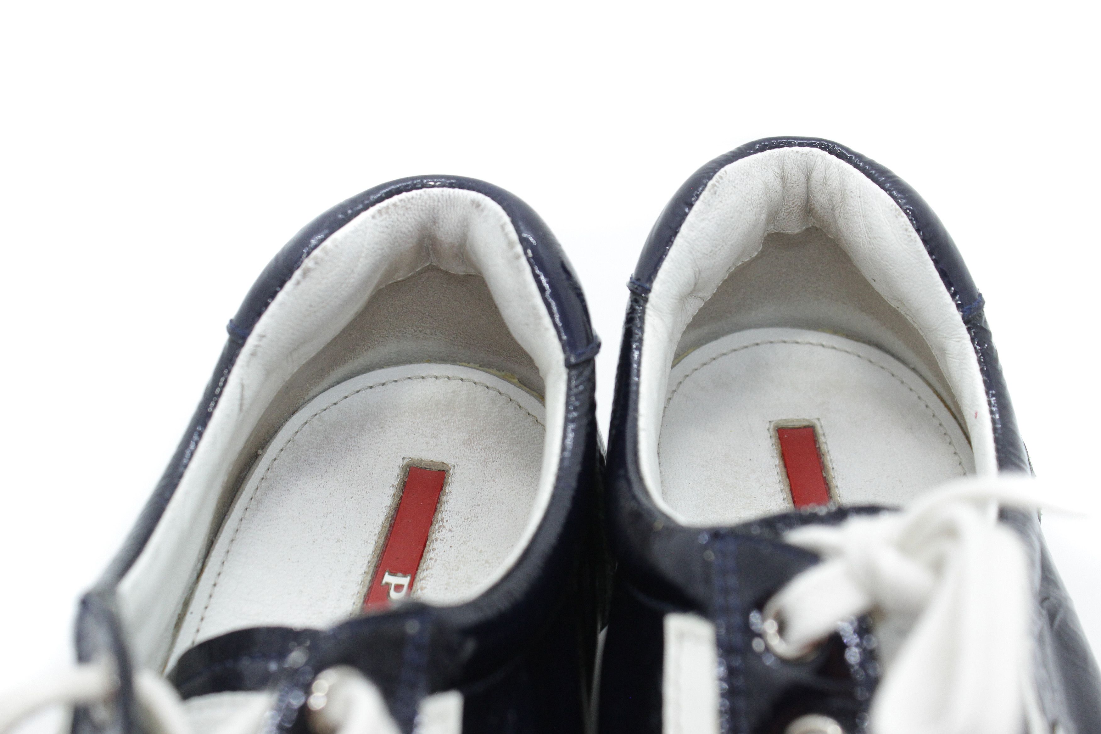 Prada 00S Logo Patent Leather Low Sneakers Vintage Size US 7 / IT 37 - 7 Thumbnail
