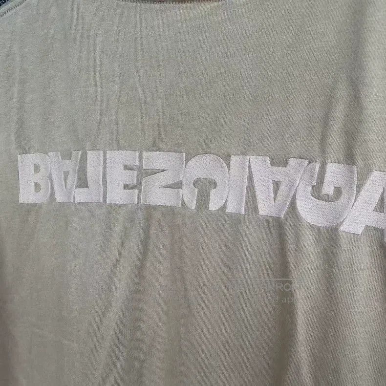 Balenciaga Balenciaga Embroidered reversed letter logo short-sleeve Size US M / EU 48-50 / 2 - 3 Thumbnail