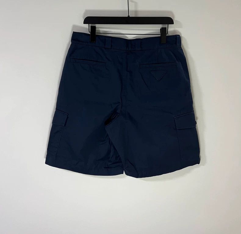 Prada Prada Shorts with five-point pants 2501-Nextarrow Size US 32 / EU 48 - 2 Thumbnail