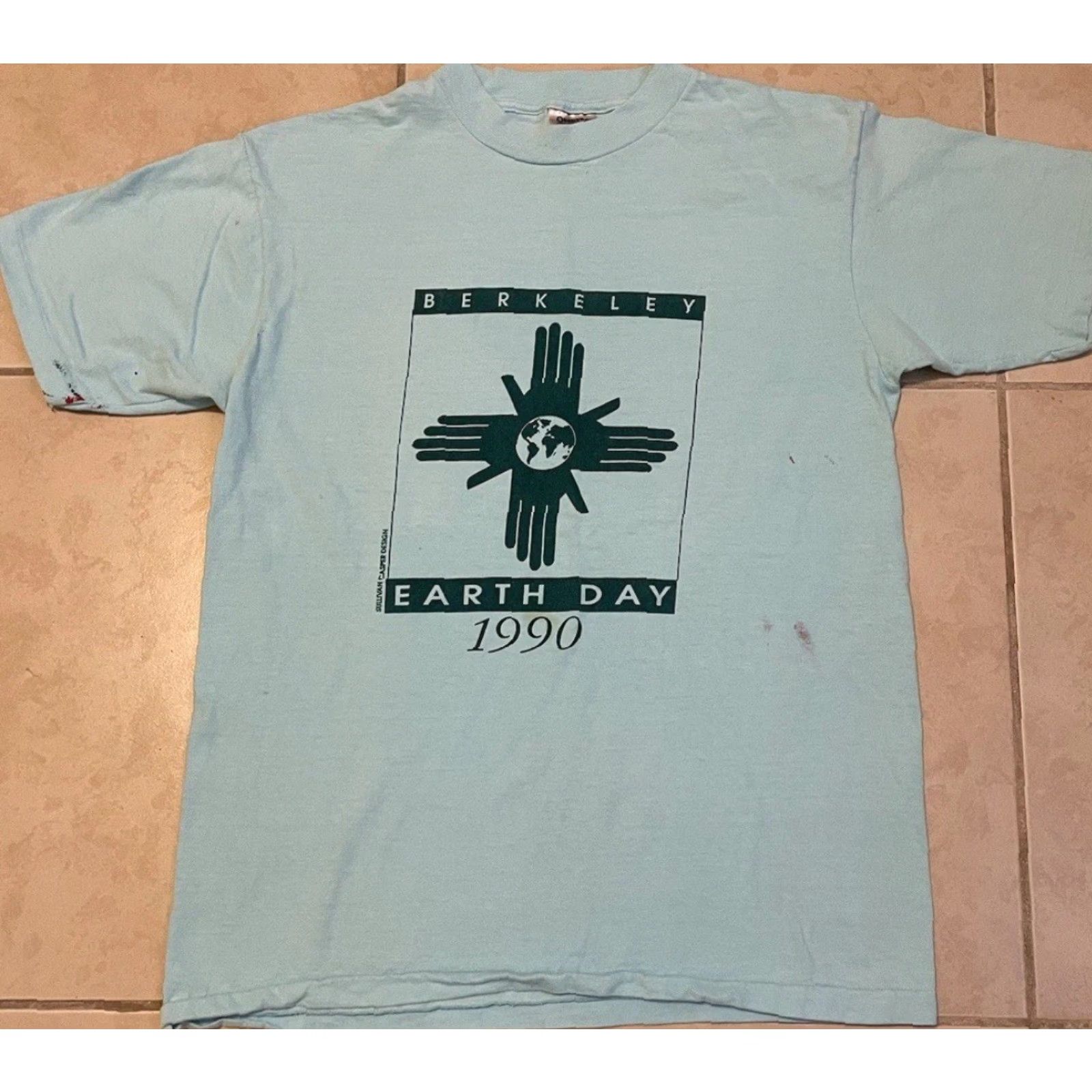 Vintage VINTAGE Berkeley Earth Day Shirt M L - 90s Blue Space Nature Grunge Surf Skate USA California Hip Hop Rock Vintage Shirt Mens M-L Size US M / EU 48-50 / 2 - 2 Thumbnail
