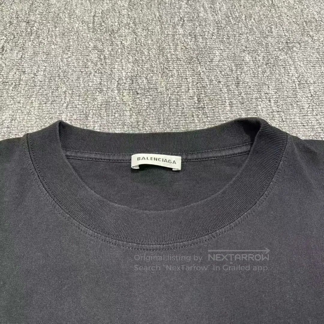 Balenciaga balenciaga blue letter t. Size US S / EU 44-46 / 1 - 3 Thumbnail