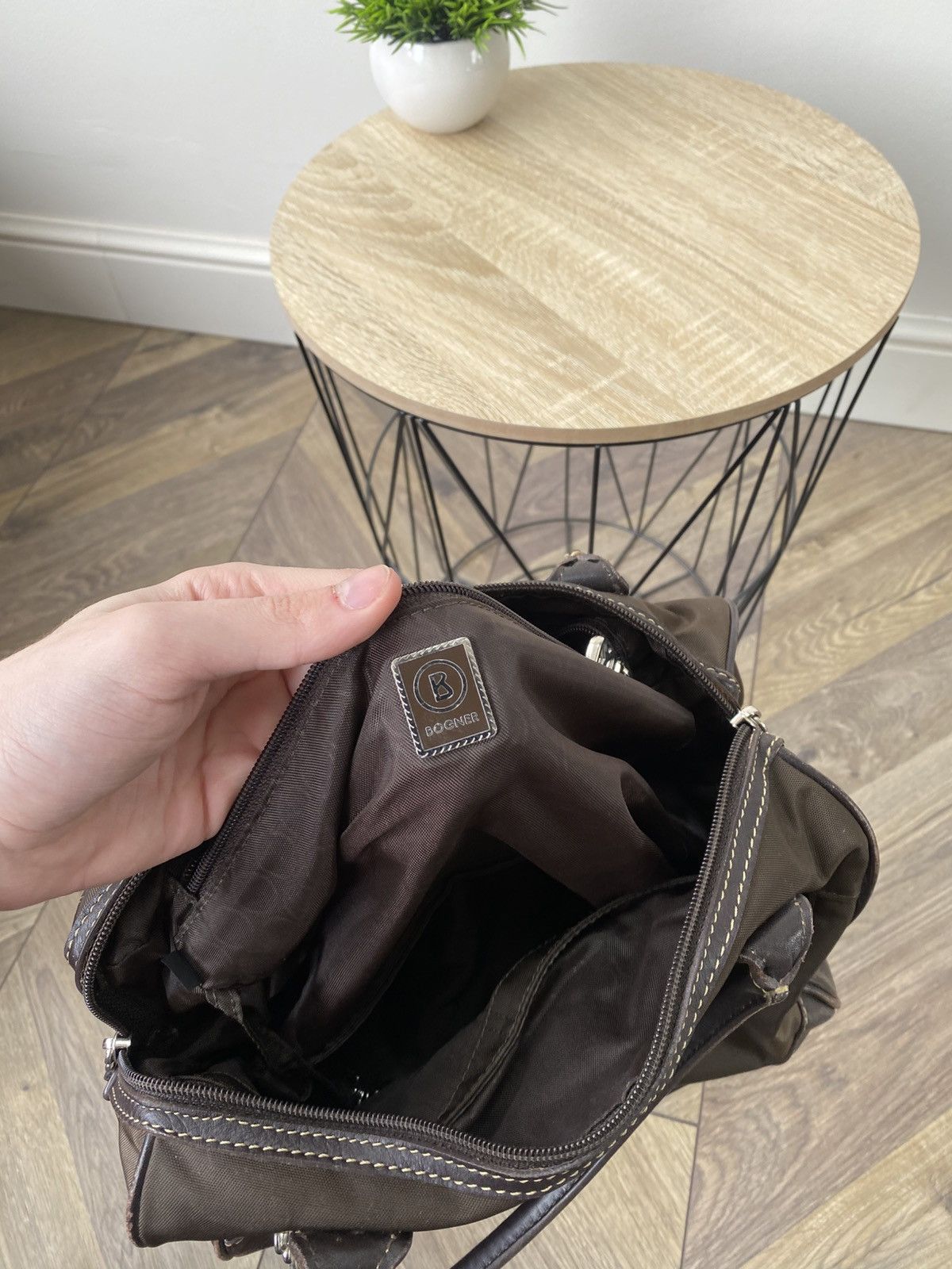 Bogner Vintage Brown Chocolate Nylon/Leather Tote Handbag Bogner Size ONE SIZE - 13 Thumbnail