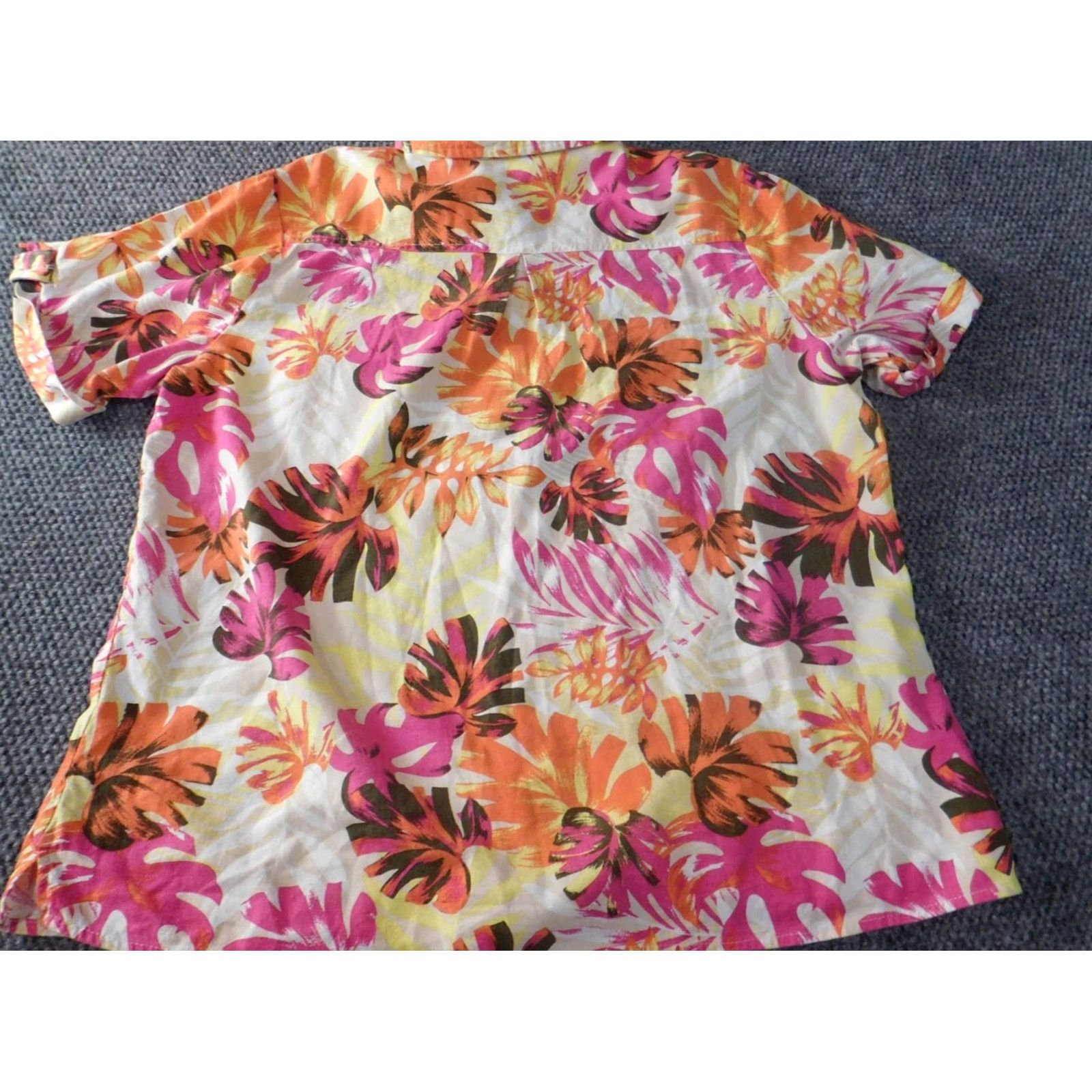 Vintage White Stag Womens Blouse Button-Up Casual Short Sleeve Pink Floral 2XL Regular Rayon Crew Neck Womens Size XXL / US 16-18 / IT 52-54 - 6 Thumbnail