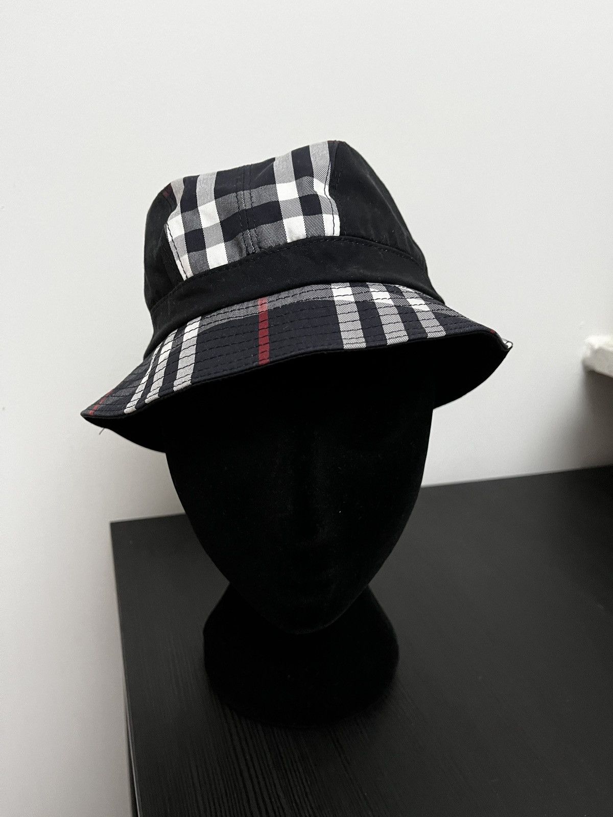 Burberry × Gosha Rubchinskiy GOSHA x Burberry Check Print Bucket Hat (unisex) Size ONE SIZE - 15 Thumbnail