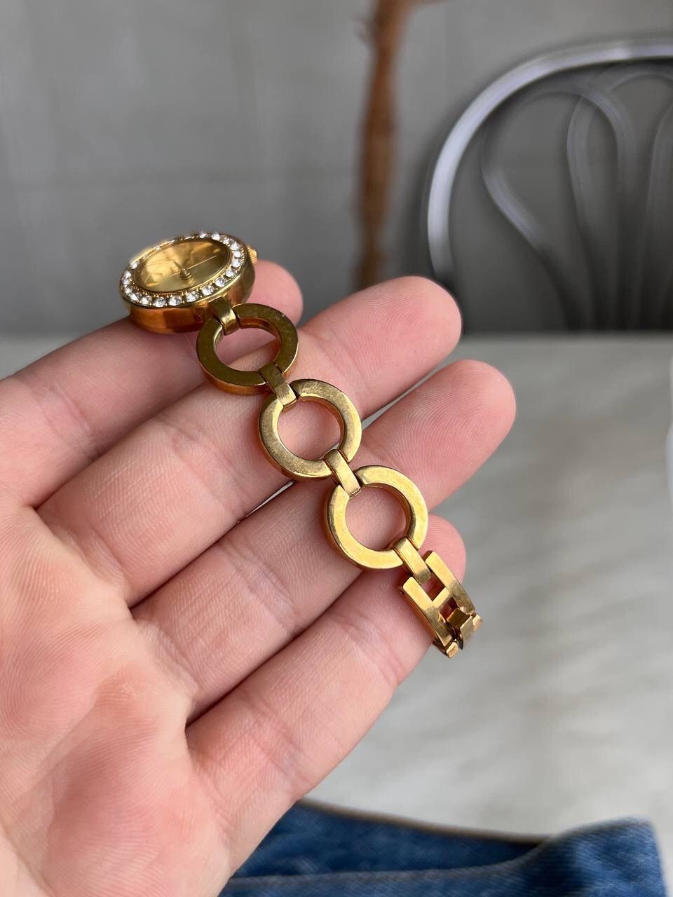 Jewelry × Vintage Futuristic Rhinestones Crystal Jewels Watch Gold Tone Japan Size ONE SIZE - 3 Thumbnail