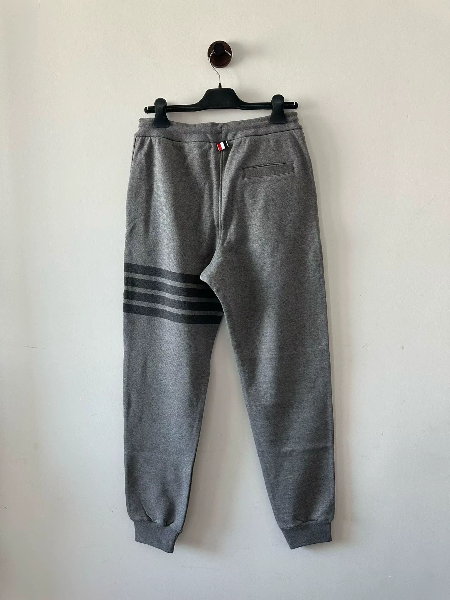 Thom Browne Thom Browne sweatpants size 2 new with tags Size US 37 - 2 Thumbnail