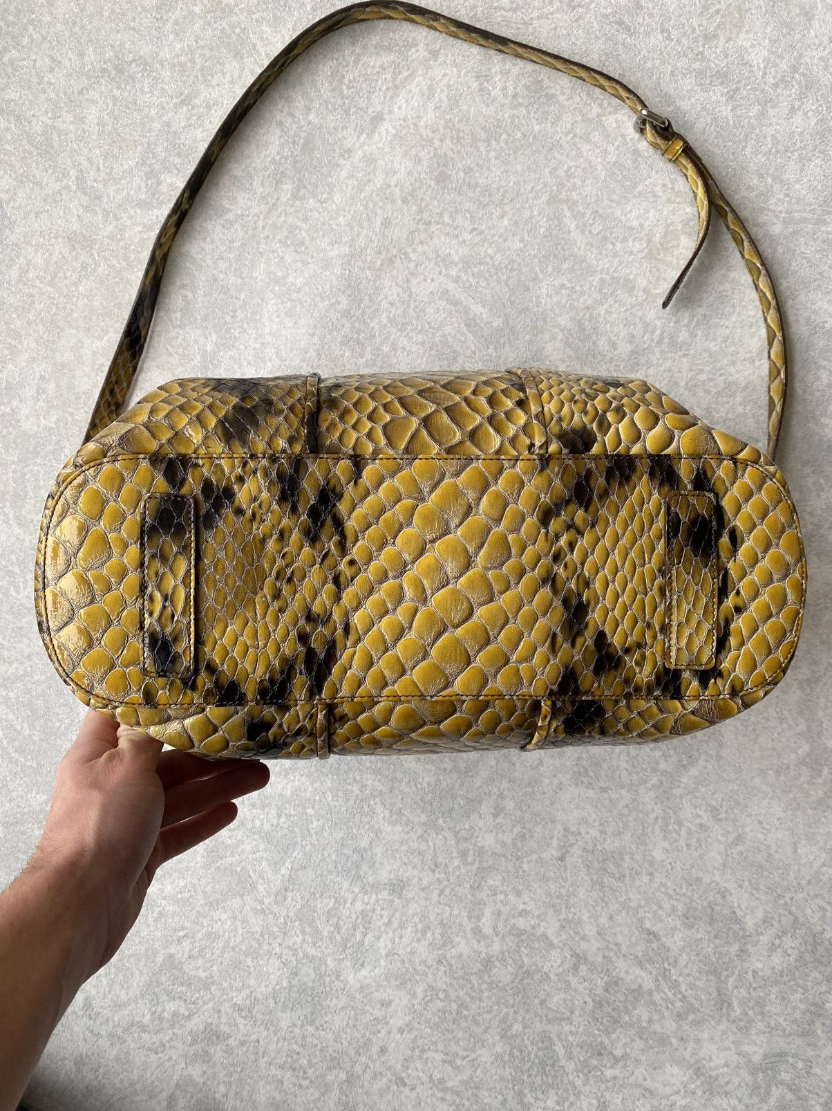 Giorgio Armani Giorgio Armani Python Style Calfskin Shoulder Travel Bag Size ONE SIZE - 8 Thumbnail