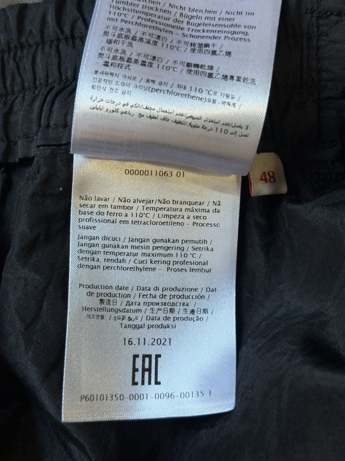 Valentino Valentino Silk Satin Shorts Size US 32 / EU 48 - 9 Thumbnail