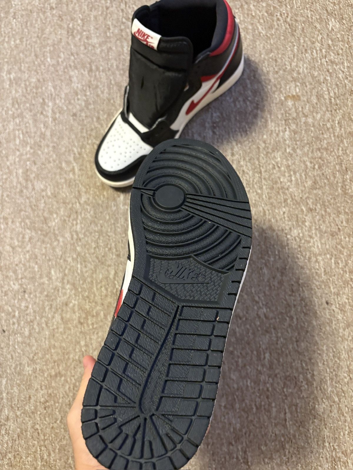 Nike Jordan 1 High Gym Red No Box Size US 10 / EU 43 - 3 Thumbnail