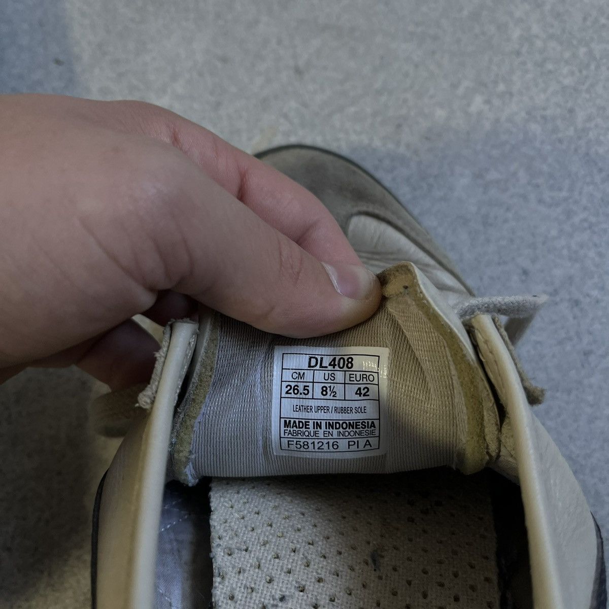 Asics Vintage Shoes Asics Onitsuka Tiger Mexico 66 Kill Bill Size US 8.5 / EU 41-42 - 11 Thumbnail