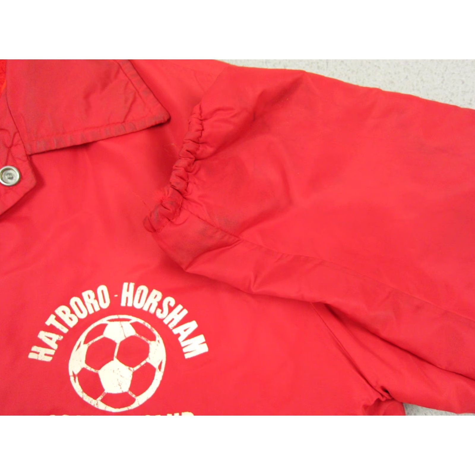 Vintage VINTAGE Maple Windbreaker Jacket Mens Large Red Soccer Club Hatboro Horsham Size US L / EU 52-54 / 3 - 4 Thumbnail