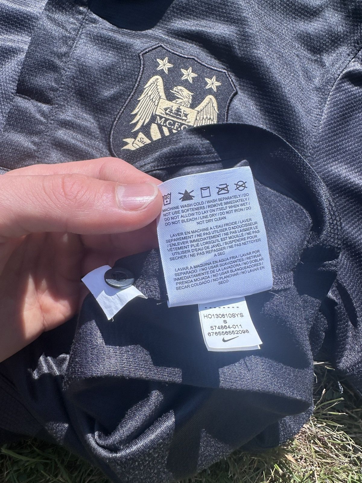 Other Manchester city nike 2013 2014 away football player issue Size US S / EU 44-46 / 1 - 5 Thumbnail