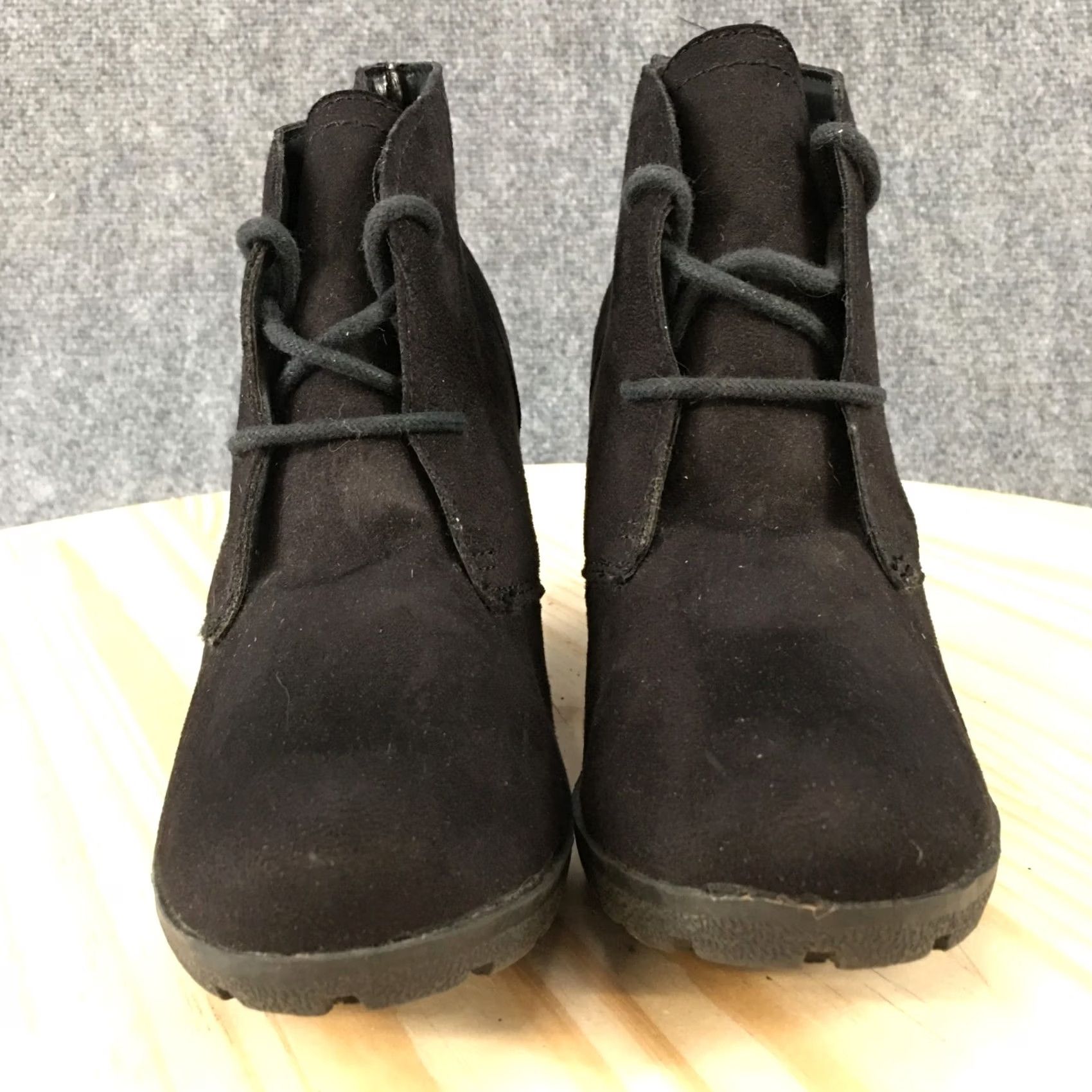 Vintage White Mountain Boots Womens 7.5 M Irma Casual Lace Up Wedge Bootie Black Fabric - Shoe, Boot, Womens, 7.5M, Black, Wedge, Lace Up, Fabric, Bootie Size US 8 / IT 38 - 7 Thumbnail